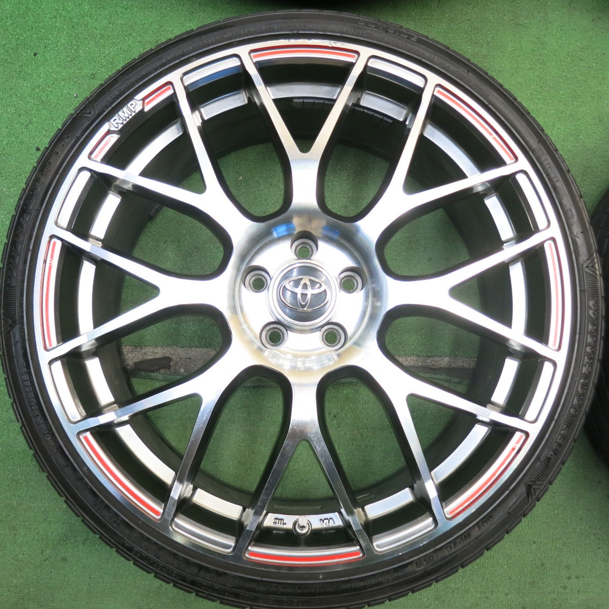 4本価格◎プリウス インプレッサ 等 RMP 215/35R19 ウィンラン R330 社外 アルミ 19インチ PCD100/5H◎6082502HAノ