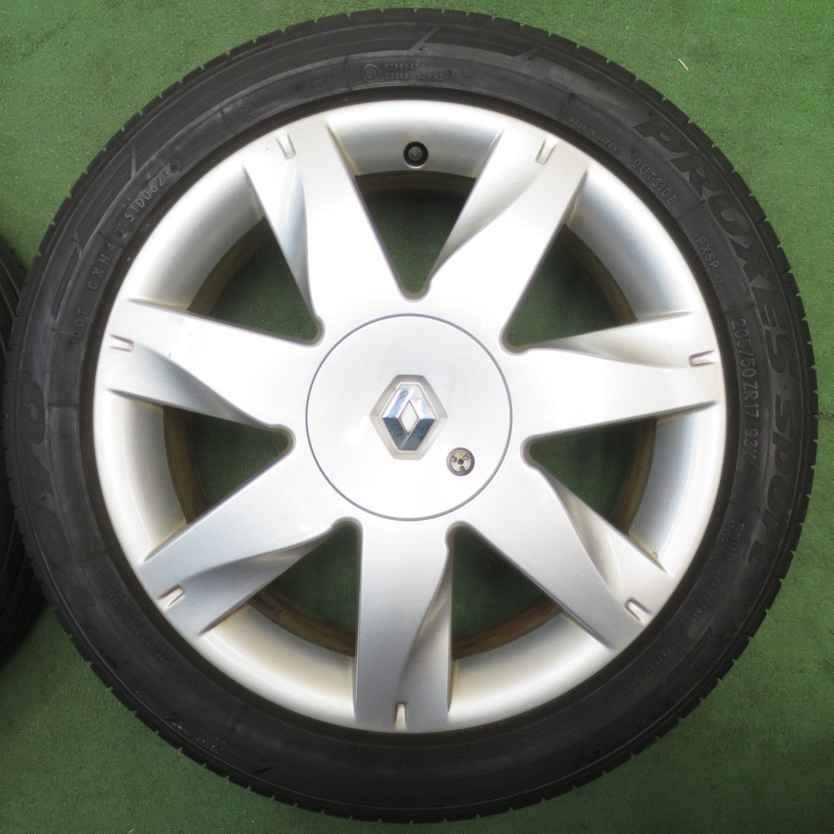 4本価格！23年◎ルノー メガーヌ 純正 205/50R17 トーヨー プロクセス スポーツ 17インチ PCD100/4H◎6060501NJノ