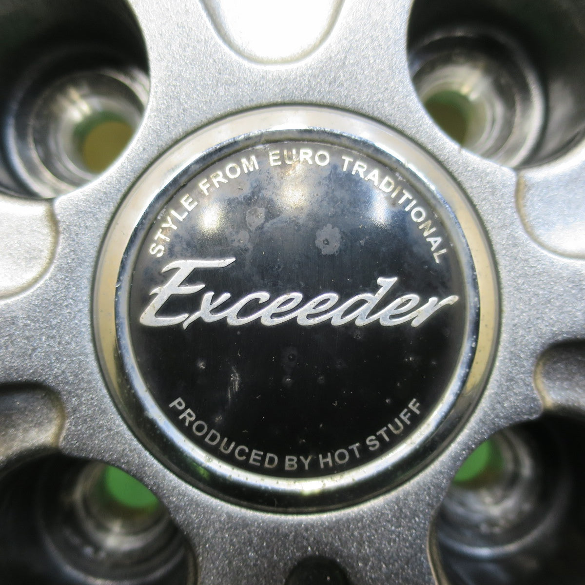 [送料無料] バリ溝！22年！9分★スタッドレス 175/65R15 ダンロップ ウインターマックス WM02 Exceeder エクシーダー 15インチ PCD100/4H★4111310イス