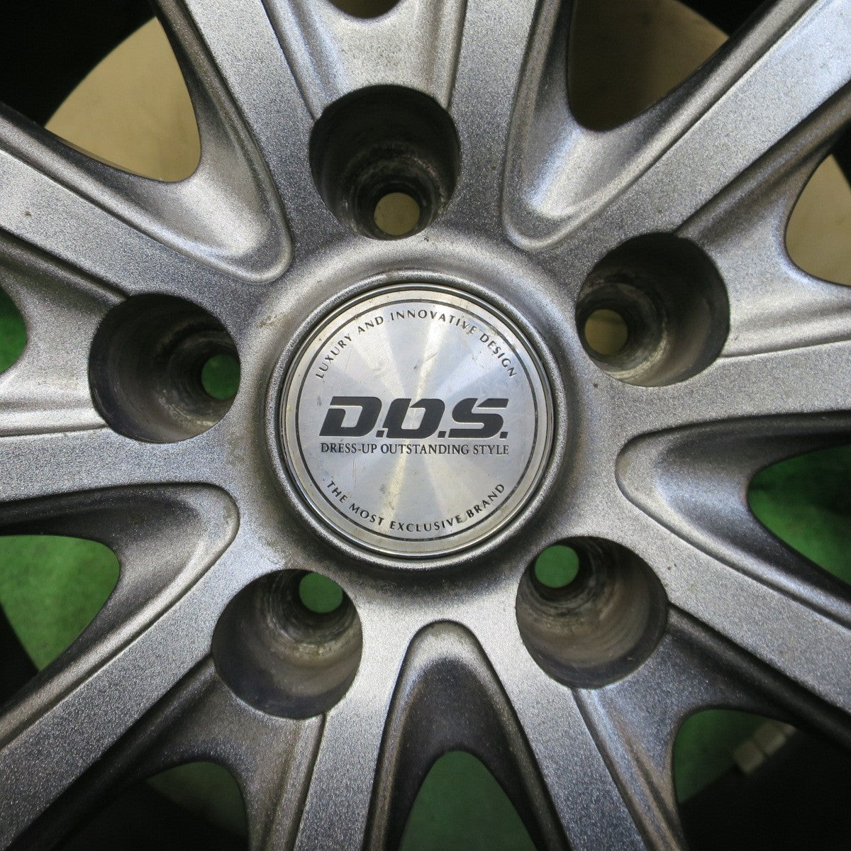 4本価格★D.O.S. DOS 17インチ ホイール 社外 アルミ 17×7J PCD114.3/5H★6071701NGホ