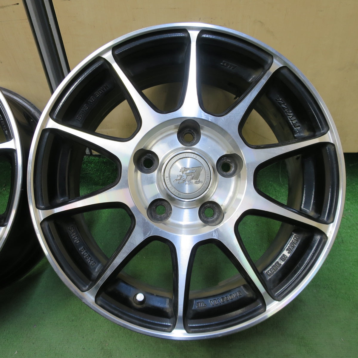 4本価格★RIVAZZA ENKEI 15インチ ホイール リヴァッツァ エンケイ 15×6J PCD114.3/5H★6071303NGホ