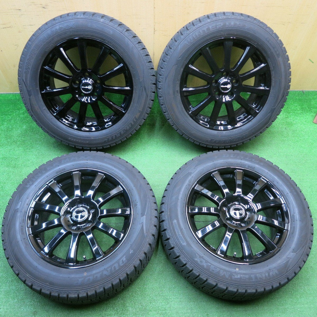 バリ溝！21年！キレイ！9.5分★スタッドレス 225/60R17 ダンロップ ウインターマックス WM02 Tirado＠ La-Strada 阿部商会 17インチ PCD114.3/5H★5031607TNス