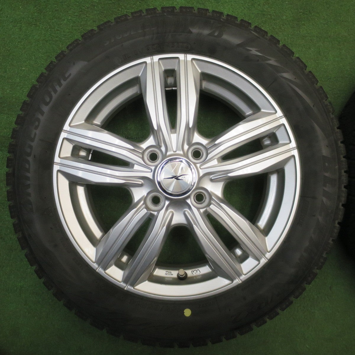バリ溝！キレイ！8.5分★スタッドレス 155/65R14 ブリヂストン ブリザック VRX2 JOKER ジョーカー 14インチ PCD100/4H★6021904NJス