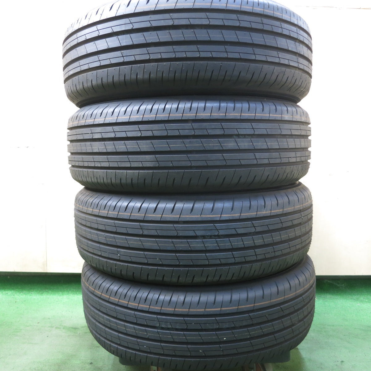 新車外し！25年★225/60R18 トーヨー プロクセス Comfort コンフォート タイヤ 18インチ 40系 アルファード ハリアー RAV4 等★5101501ナノタ