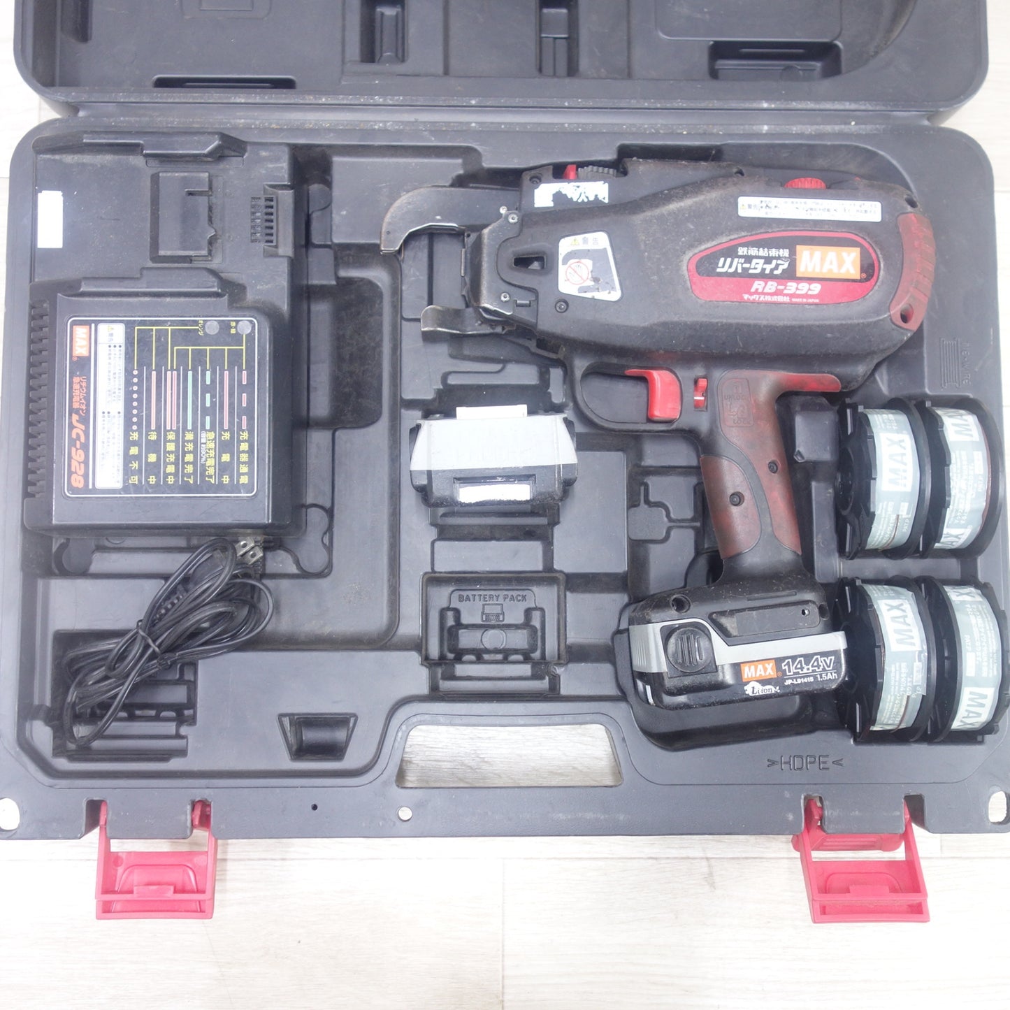 [送料無料] バッテリー2個付◆MAX マックス 鉄筋 結束機 リバータイア RB-399-B2C 電動 工具 14.4V◆