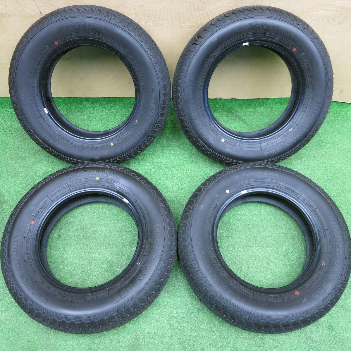 新車外し！25年★145/80R12 80/78N ヨコハマ SUPER VAN 355 タイヤ 12インチ キャリイ エブリイ 等★6020603NKノタ