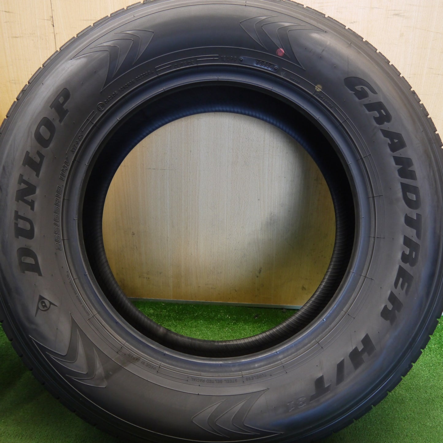 新車外し！26年◎265/65R18 ダンロップ グラントレック H/T 31 タイヤ 18インチ ランクル 250 300 等◎6080502Hノタ