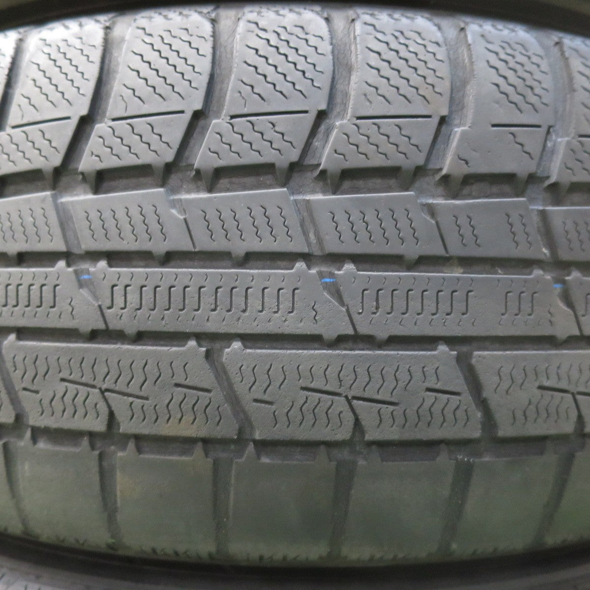 [送料無料] キレイ★トヨタ 80系 ノア ヴォクシー 純正 195/65R15 スタッドレス トーヨー ウインター トランパス TX 15インチ PCD114.3/5H★5031706イス