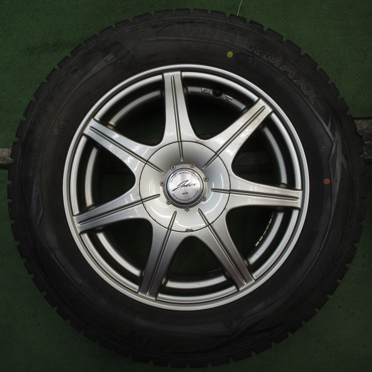 バリ溝！8.5分◎スタッドレス 195/65R15 ダンロップ ウインターマックス WM01 JOKER ジョーカー 15インチ PCD100 114.3/5H マルチ◎6082802NJス