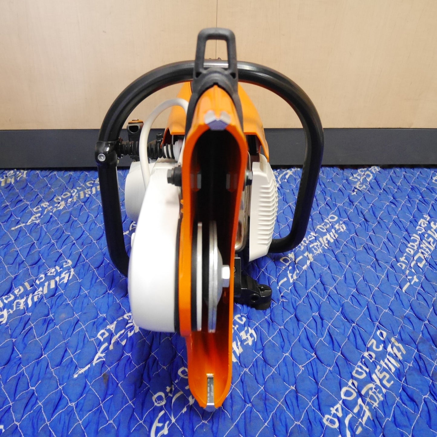 [送料無料] 未使用！付属品付き☆STIHL スチール エンジン カッター TS410 切断機 コンクリート カッター 建設 解体 工具☆