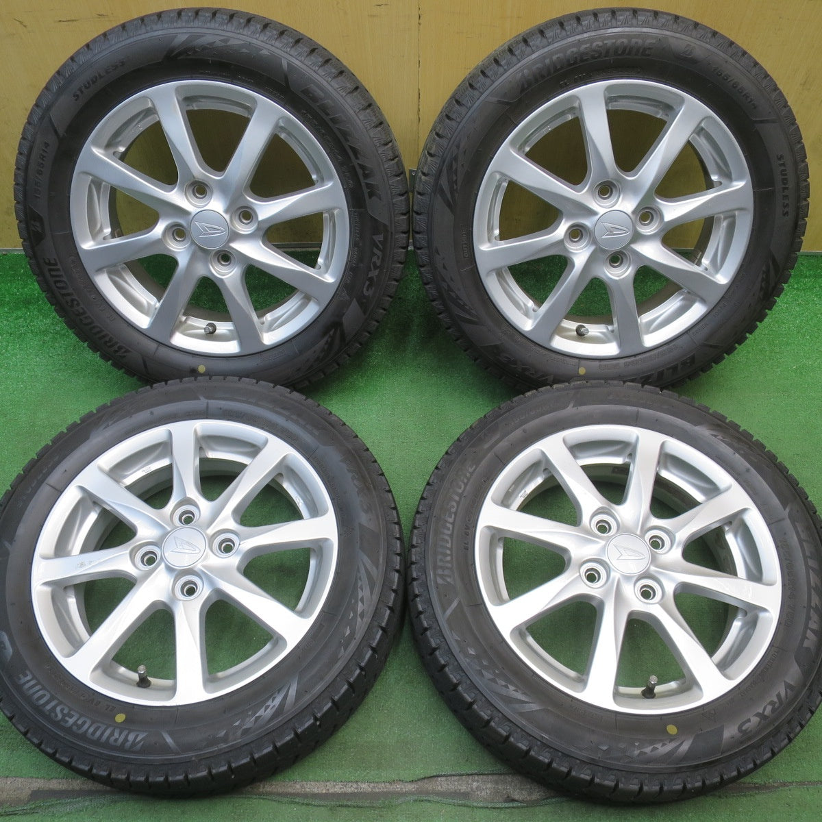 4本価格◎ダイハツ タント カスタム ムーヴ 純正 155/65R14 スタッドレス ブリヂストン ブリザック VRX3 14インチ PCD100/4H◎6072206NJス