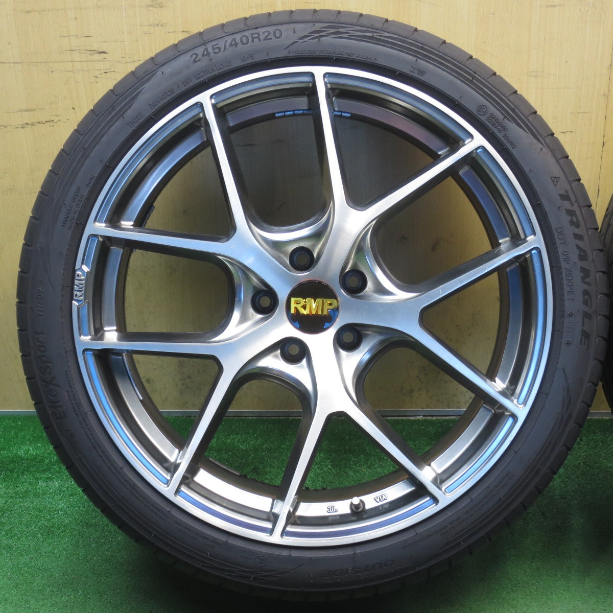 バリ溝！25年！キレイ！9分◎RMP 025F MiD 245/40R20 トライアングル EffeXSport TH202 20インチ PCD114.3/5H◎6091903NJノ