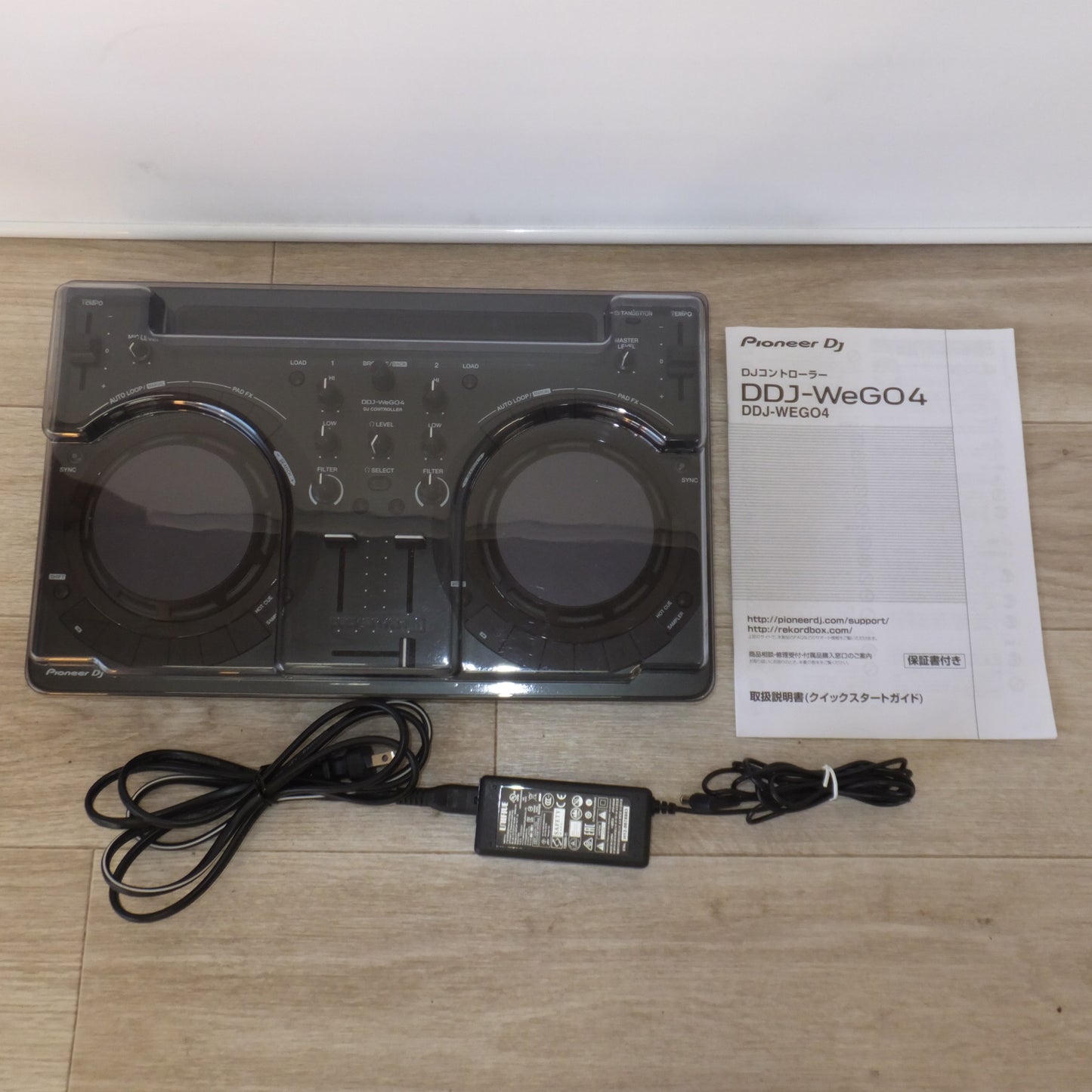 [送料無料] 美品★PioneerDJ 18年製 WeDJ対応 2ch DJコントローラー black DDJ-WEGO4-K★