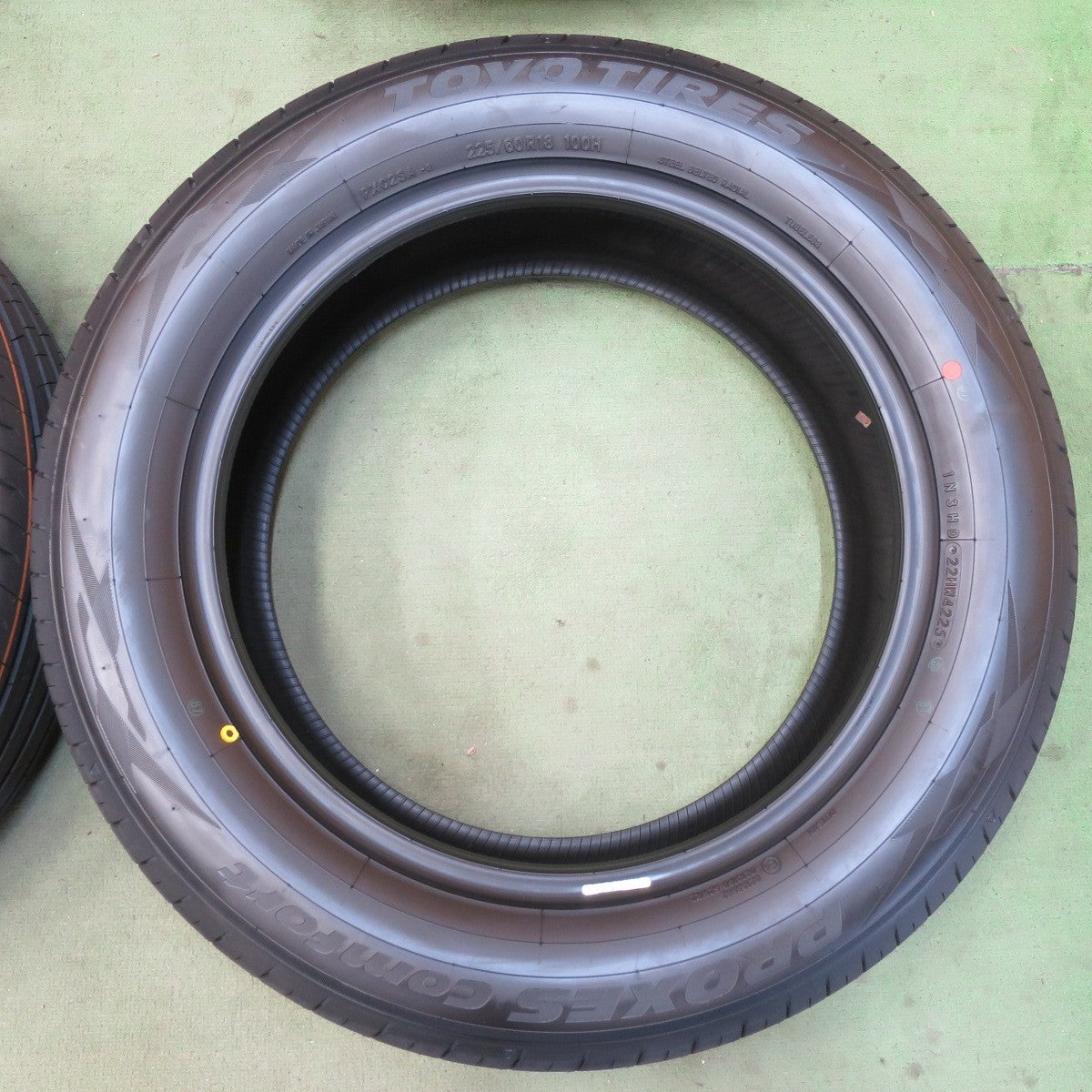 新車外し！25年★225/60R18 トーヨー プロクセス Comfort コンフォート 18インチ タイヤ  ハリアー RAV4 40系 アルファード ヴェルファイア 等★6041810イノタ