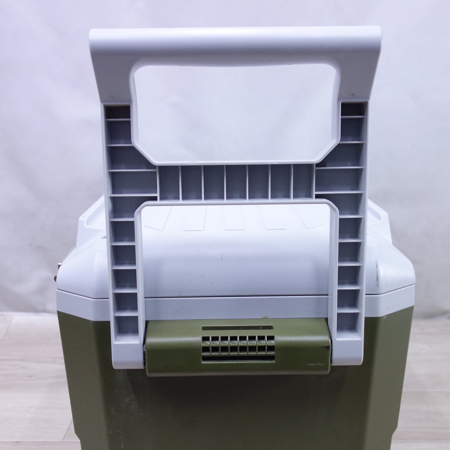 [送料無料] ◆マキタ 充電式 保冷温庫 20L CW001G 40V Max コードレス 現場 キャンプ Makita◆