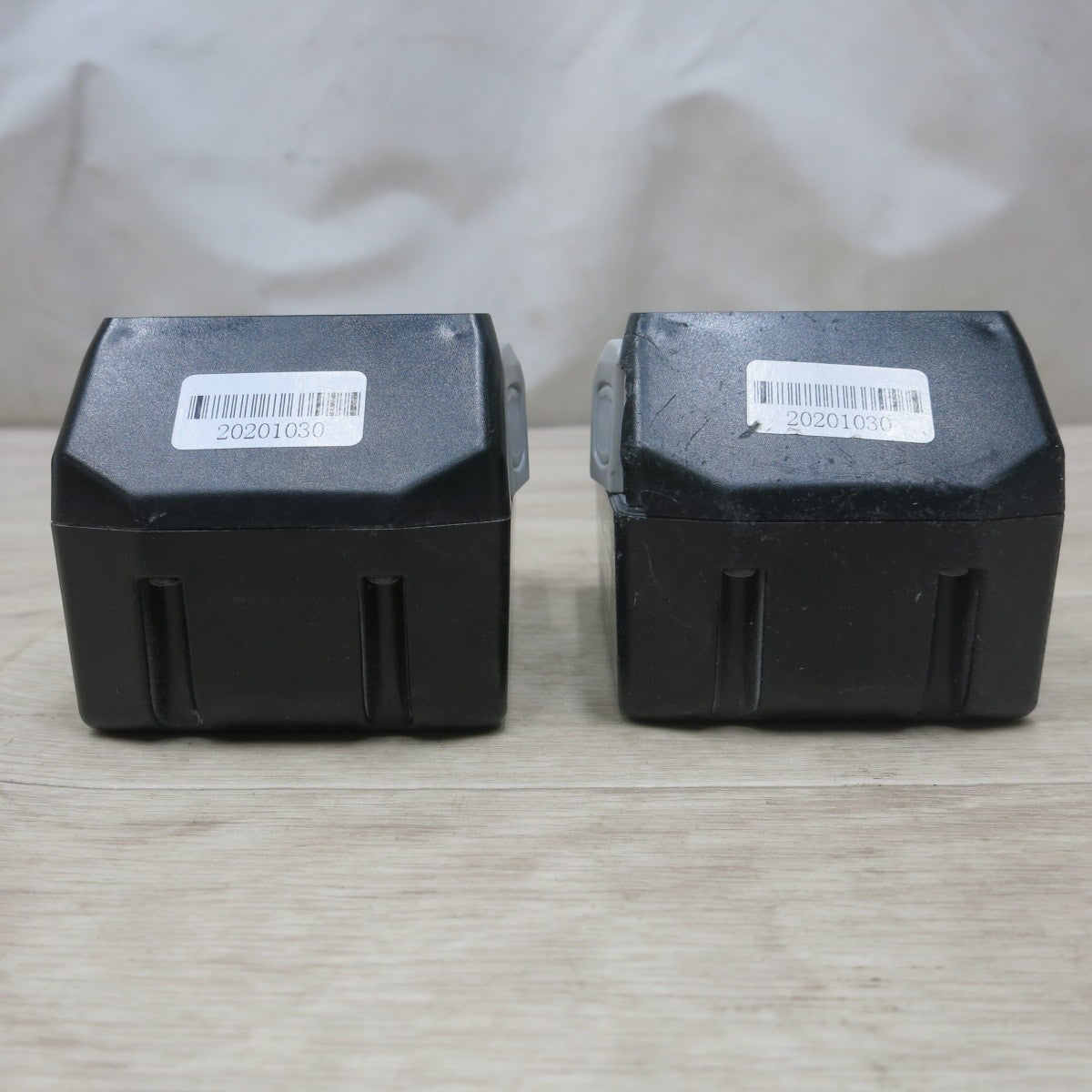 [送料無料] 2点まとめ売り◆日立 BSL1860 互換品 リチウム イオン バッテリー 電池 18V 残量表示 HITACHI 電動 工具 現状品◆