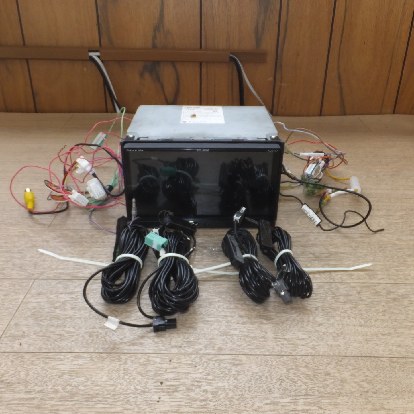 [送料無料] ★富士通テン イクリプス ECLIPSE メモリーナビゲーション WVGA AVシステム AVN-R7★