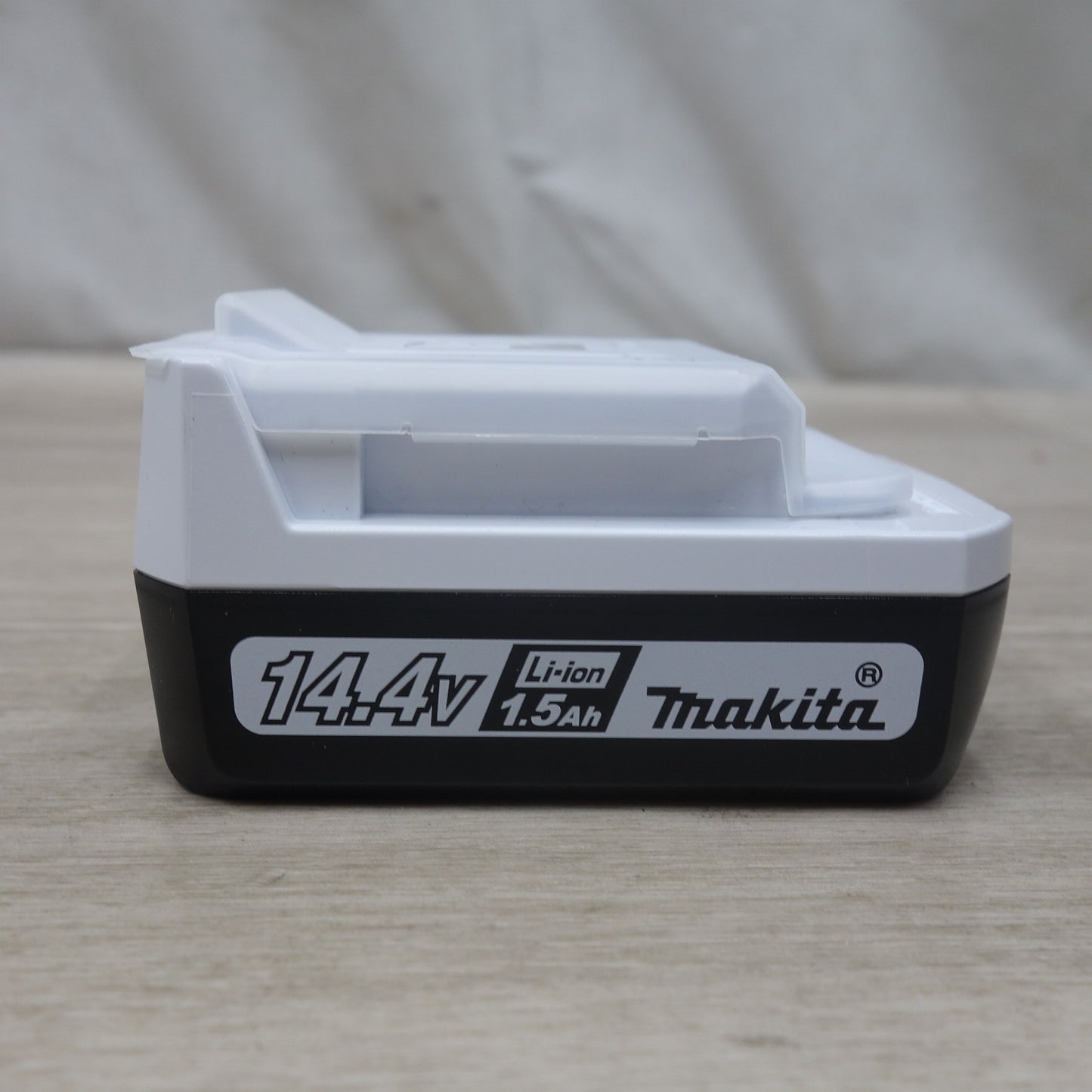 [送料無料] 美品！バッテリー2個◆マキタ 充電式 インパクト ドライバ 14.4V MTD001DSX 充電器 ケース付 付属品付 電動 工具◆