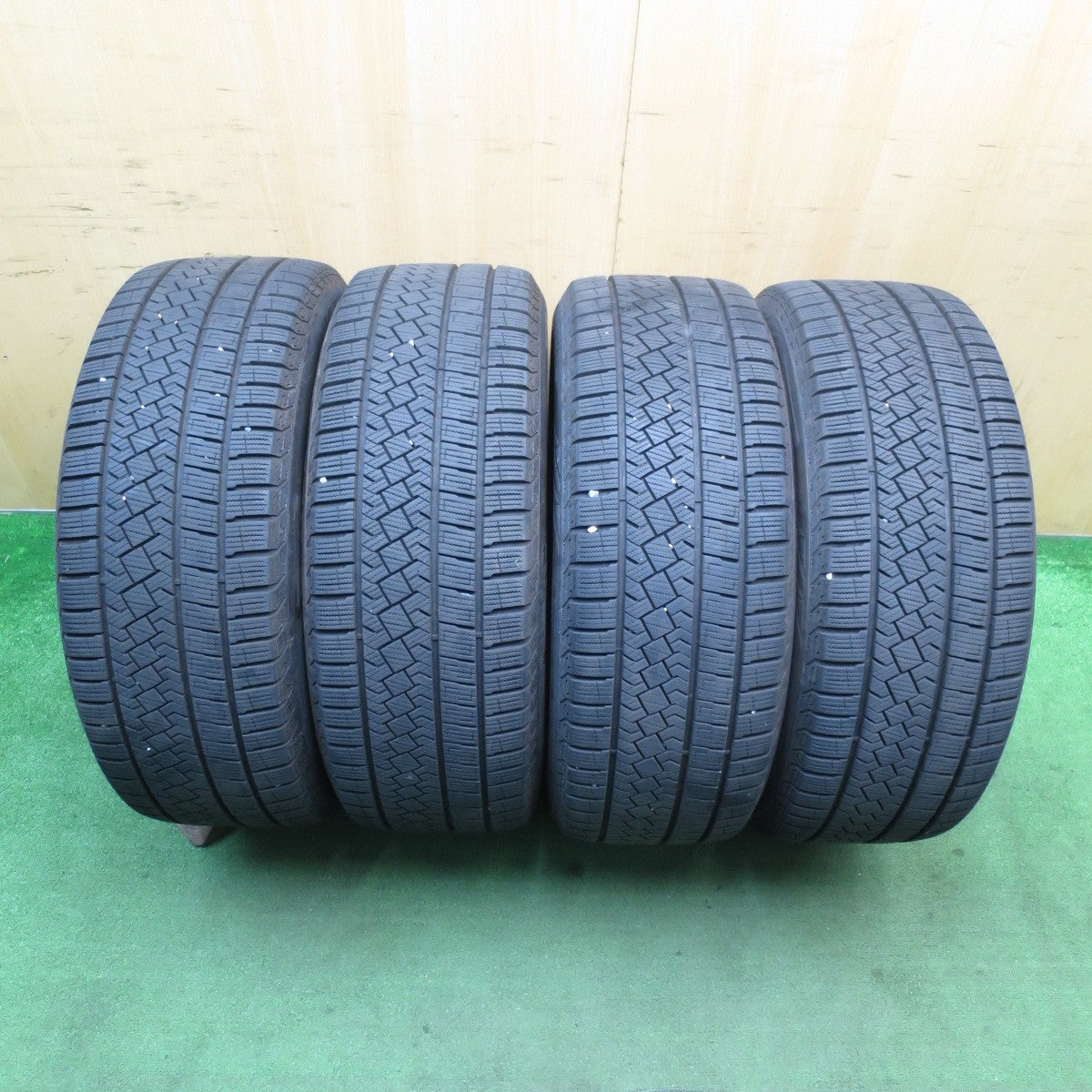 バリ溝！22年！キレイ！9分★スタッドレス 235/50R18 ピレリ アイスゼロ アシンメトリコ ZACK JP-205 MONZA ザック 18インチ PCD114.3/5H★5052502NJス