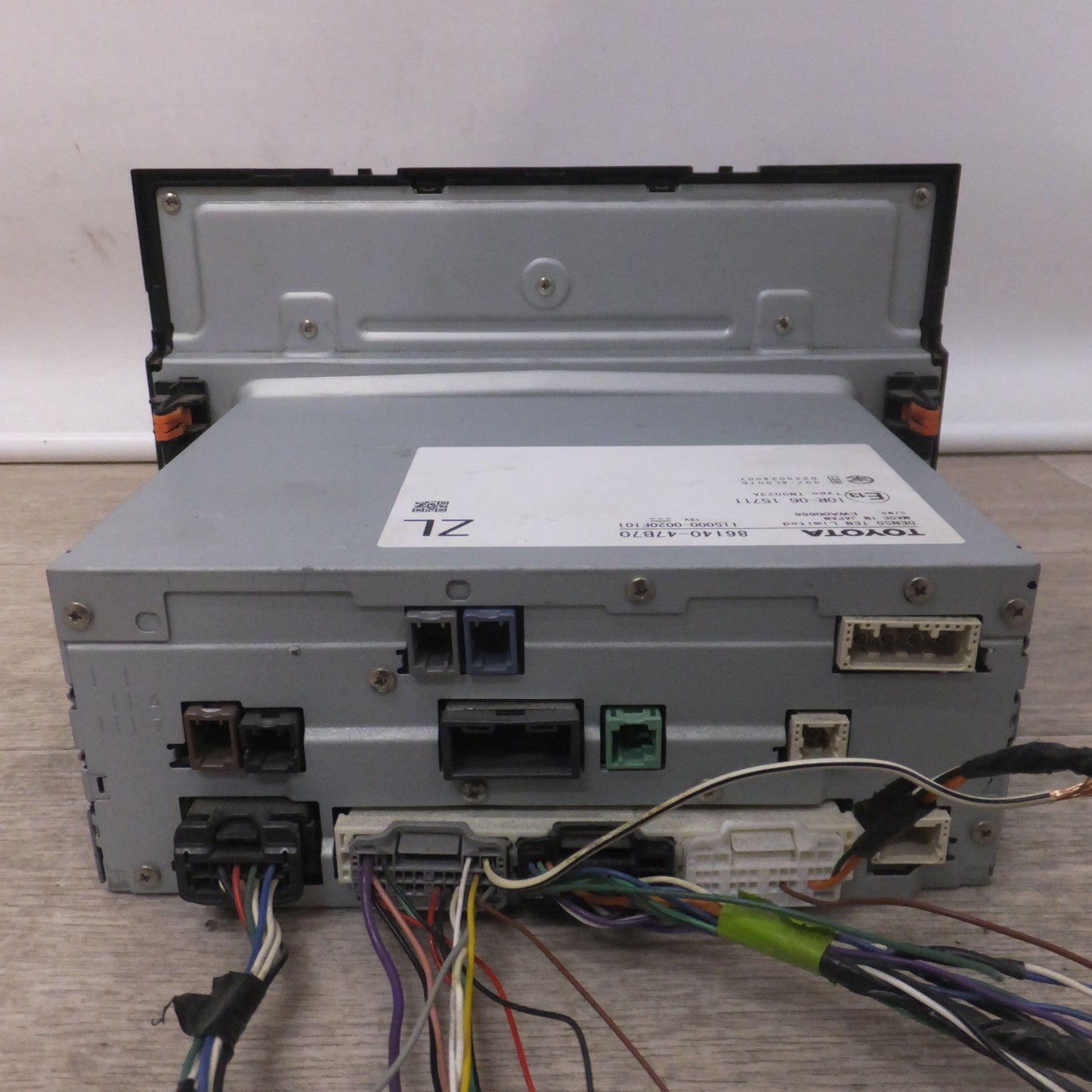 [送料無料] 現状品★デンソーテン製 トヨタ 純正 ディスプレイオーディオ 86140-47B70　トヨタ プリウス 60系(75)★