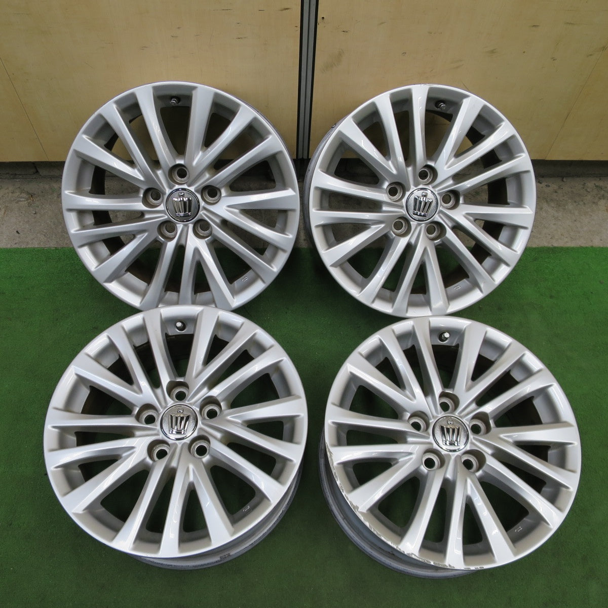 4本価格★トヨタ 210系 クラウン ロイヤル サルーン 純正 ホイール 16インチ 16×7J PCD114.3/5H★6021102NGホ