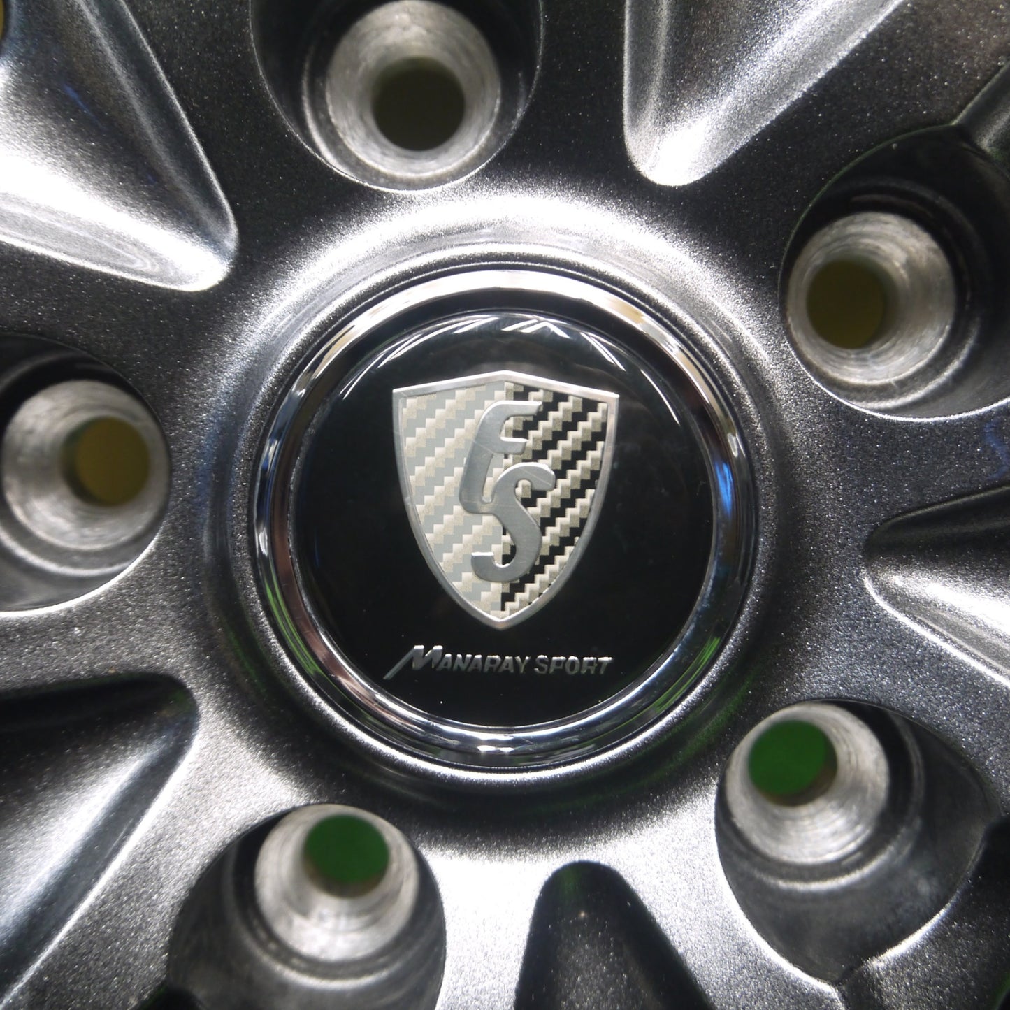 [送料無料] バリ溝！21年！キレイ！9.5分★スタッドレス 205/65R16 グッドイヤー アイスナビ7 MANARAY SPORT マナレイスポーツ 16インチ PCD114.3/5H★4120211Hス