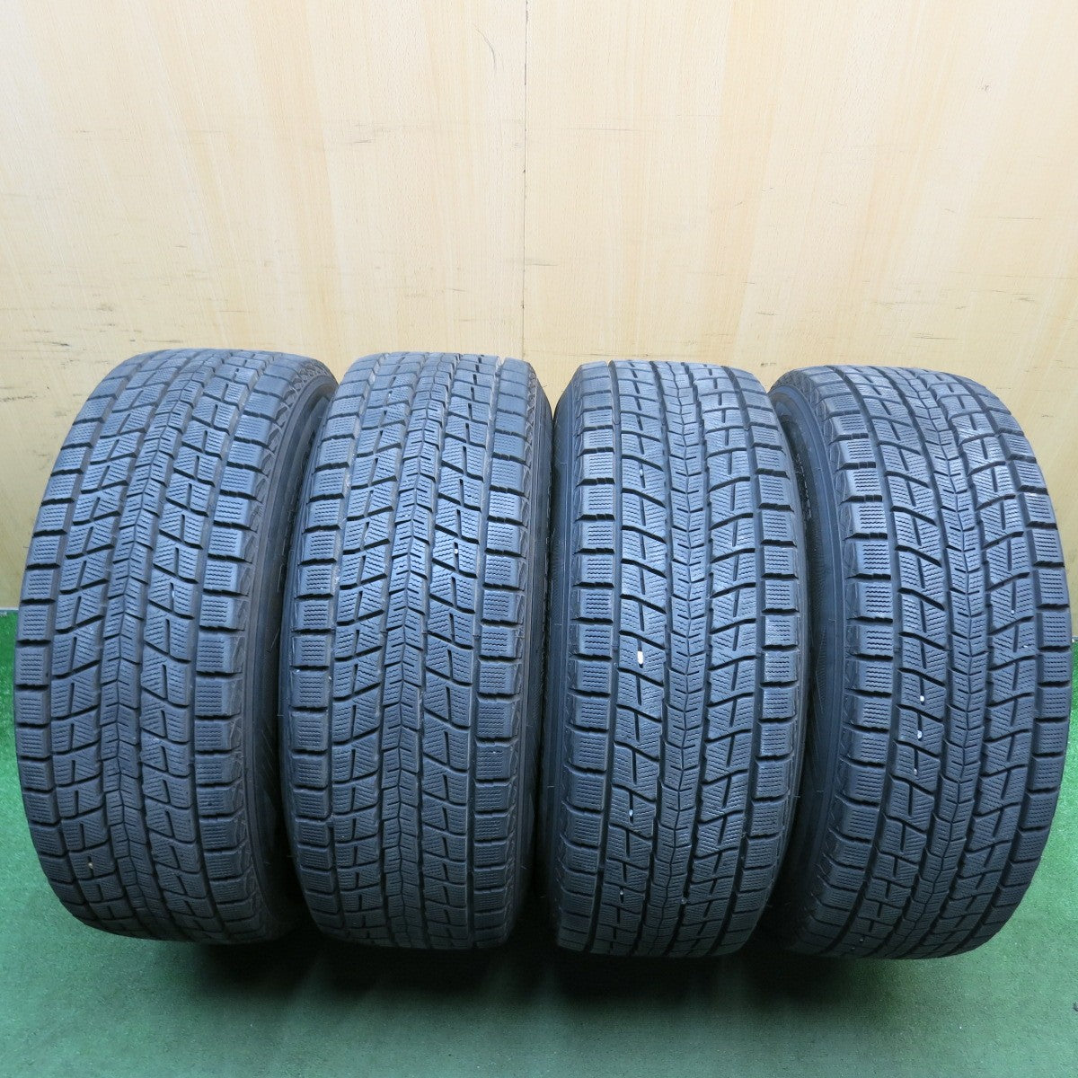バリ溝！9.5分★iON ALLOY 265/60R18 スタッドレス ダンロップ ウインターマックス SJ8 社外 アルミ 18インチ PCD139.7/6H★6052805HAス
