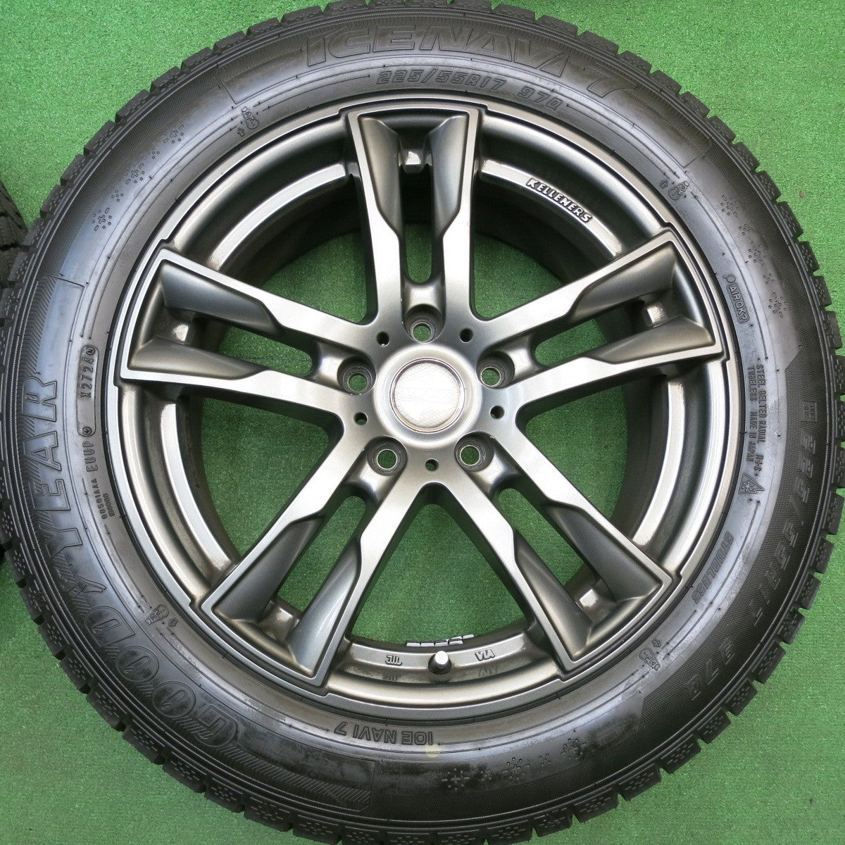 ほぼ未使用！24年！キレイ★BMW 等 KELLENERS Sport 225/55R17 スタッドレス グッドイヤー アイスナビ7 ケレナーズ スポーツ 17インチ PCD112/5H★5120614HAス