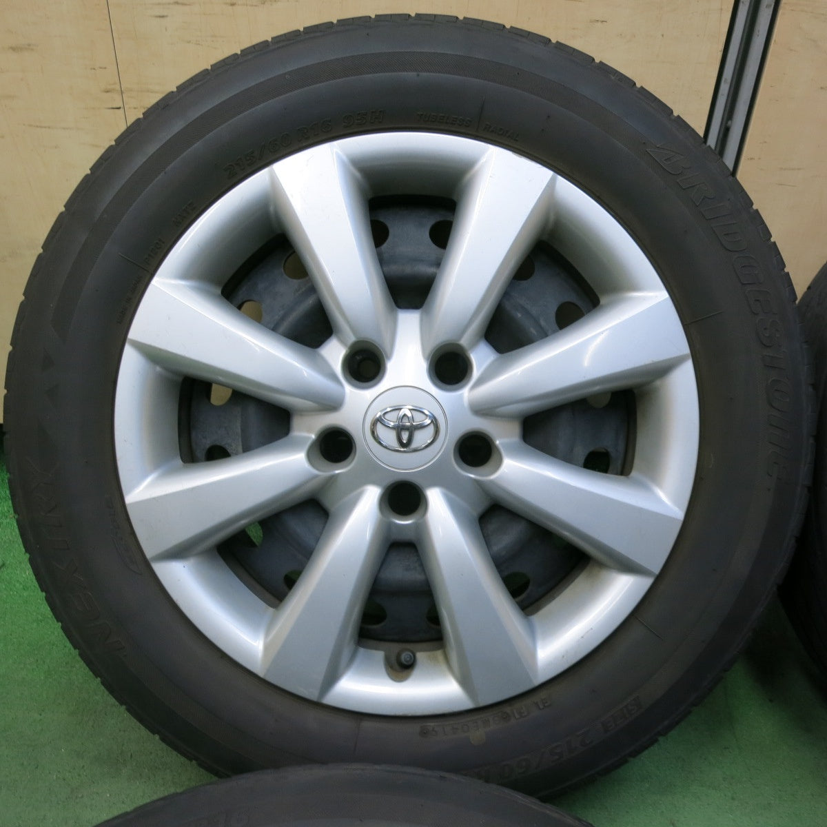 4本価格★トヨタ 130系 マークX 純正 スチール 215/60R16 ブリヂストン ネクストリー エコピア 16インチ PCD114.3/5H★5061309SYノ