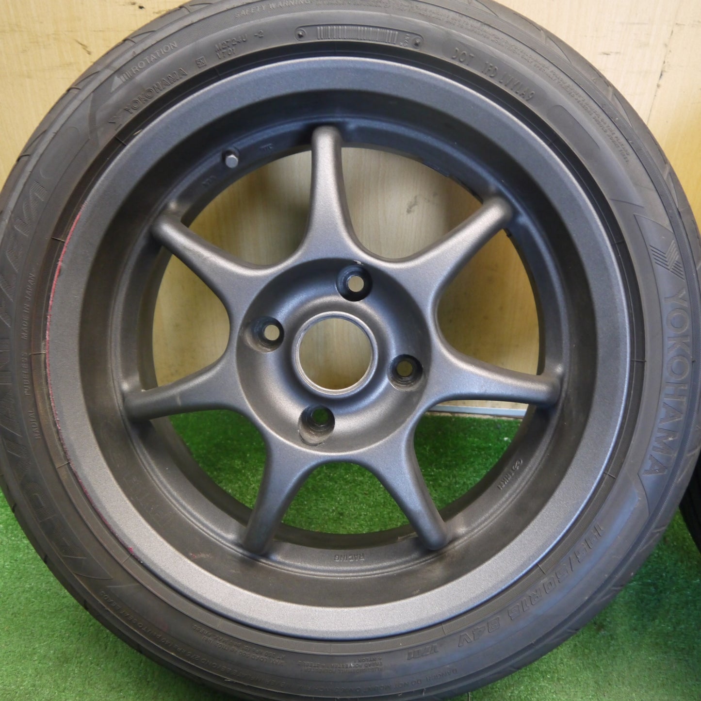 バリ溝！25年！9.5分！2本◎195/50R16 ヨコハマ アドバン FLEVA V701 ENKEI Racing S エンケイ レーシング 16インチ PCD114.3/4H◎6061203Hノ