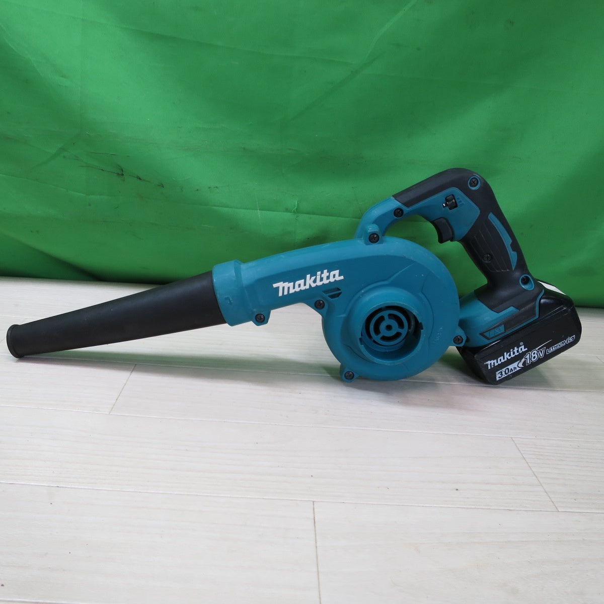 [送料無料] ☆マキタ 充電式 ブロワ UB185D 電動 工具 ブロア makita 18V 送風 集じん 集塵☆