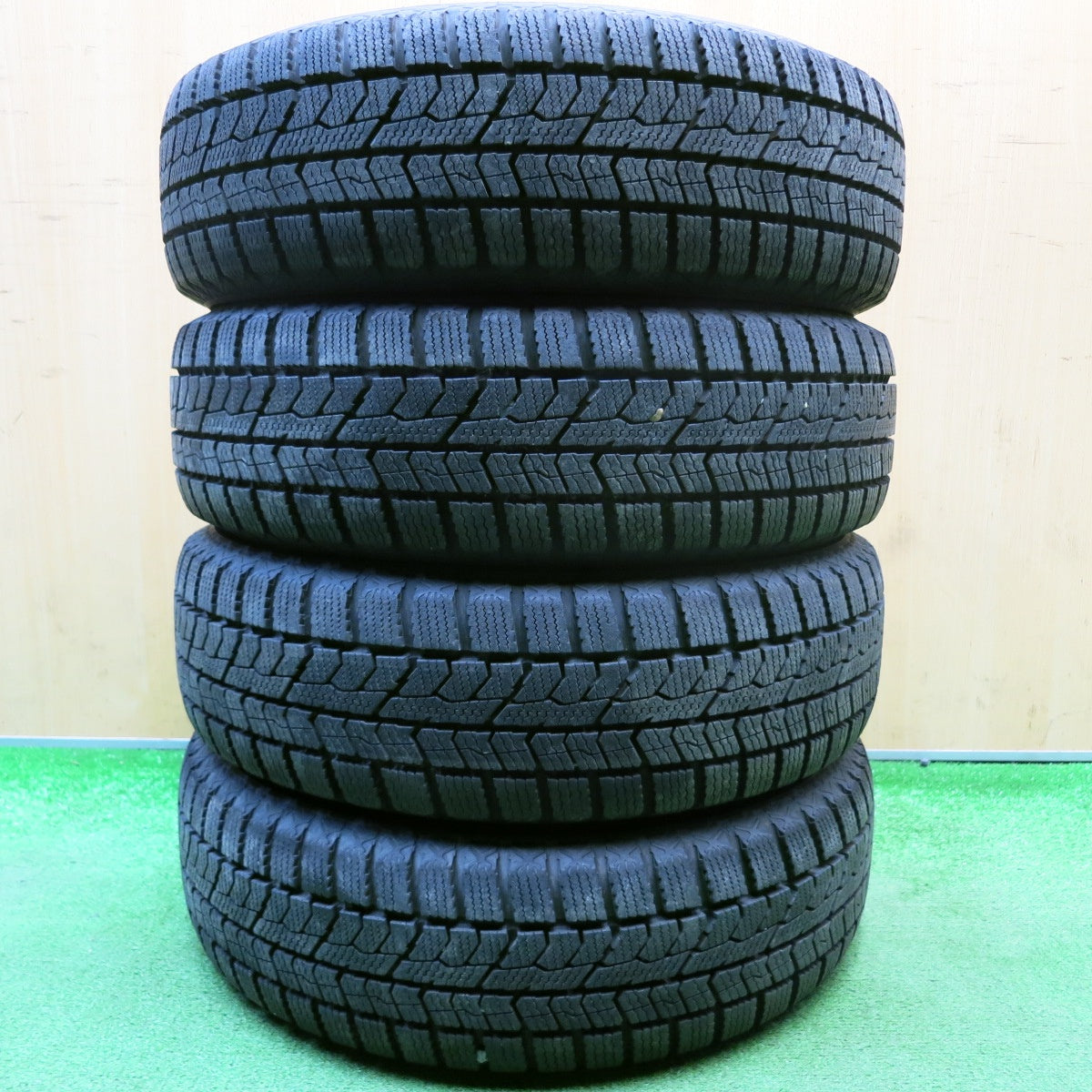 バリ溝！23年！9.5分以上★スタッドレス 155/65R13 トーヨー オブザーブ GIZ2 スチール ホイール 13インチ PCD100 110 114.3/4H マルチ★6022618HAス