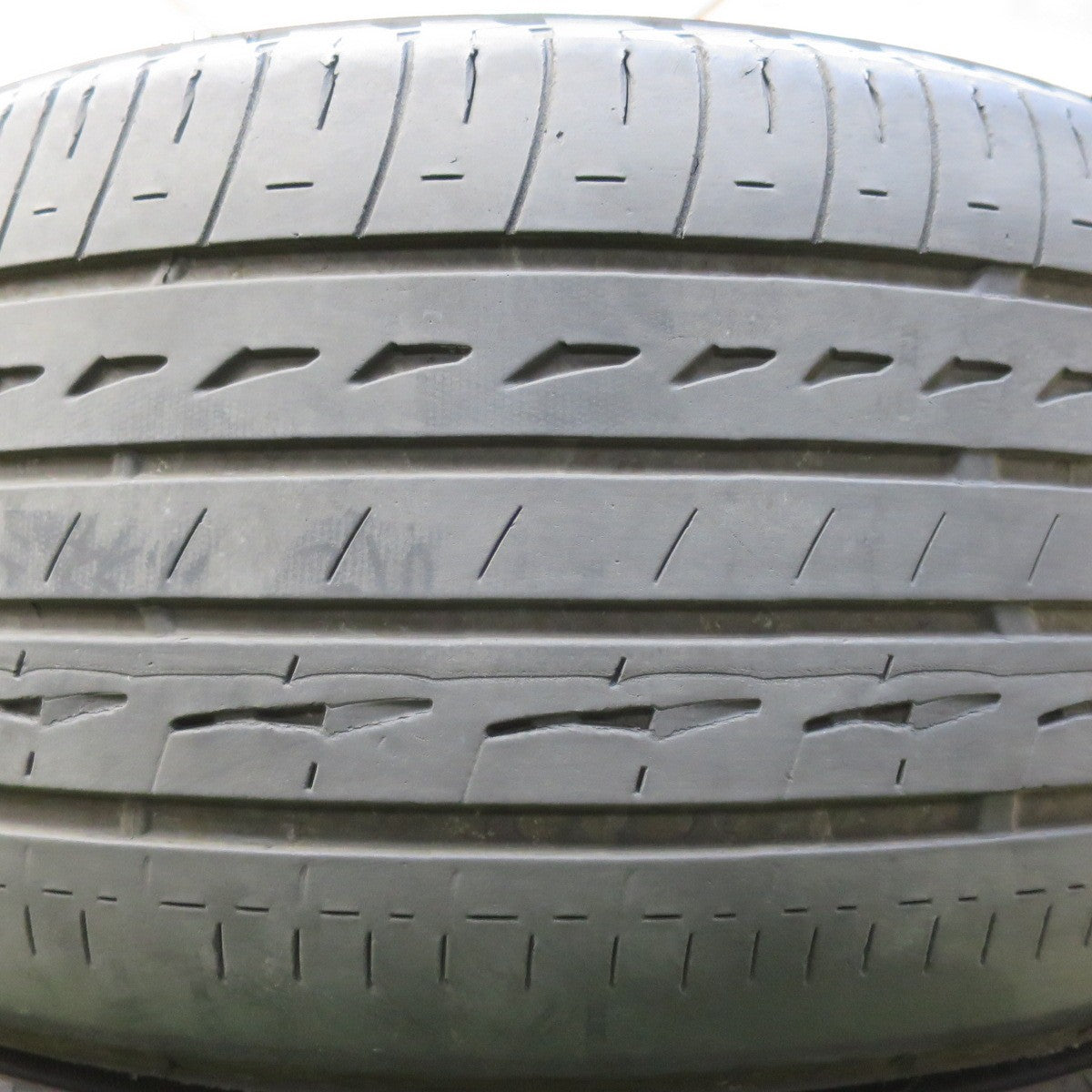 [送料無料] 4本価格！22年★235/45R18 ブリヂストン レグノ GR-X2 タイヤ 18インチ クラウン カムリ マークX 等★4092413イノタ