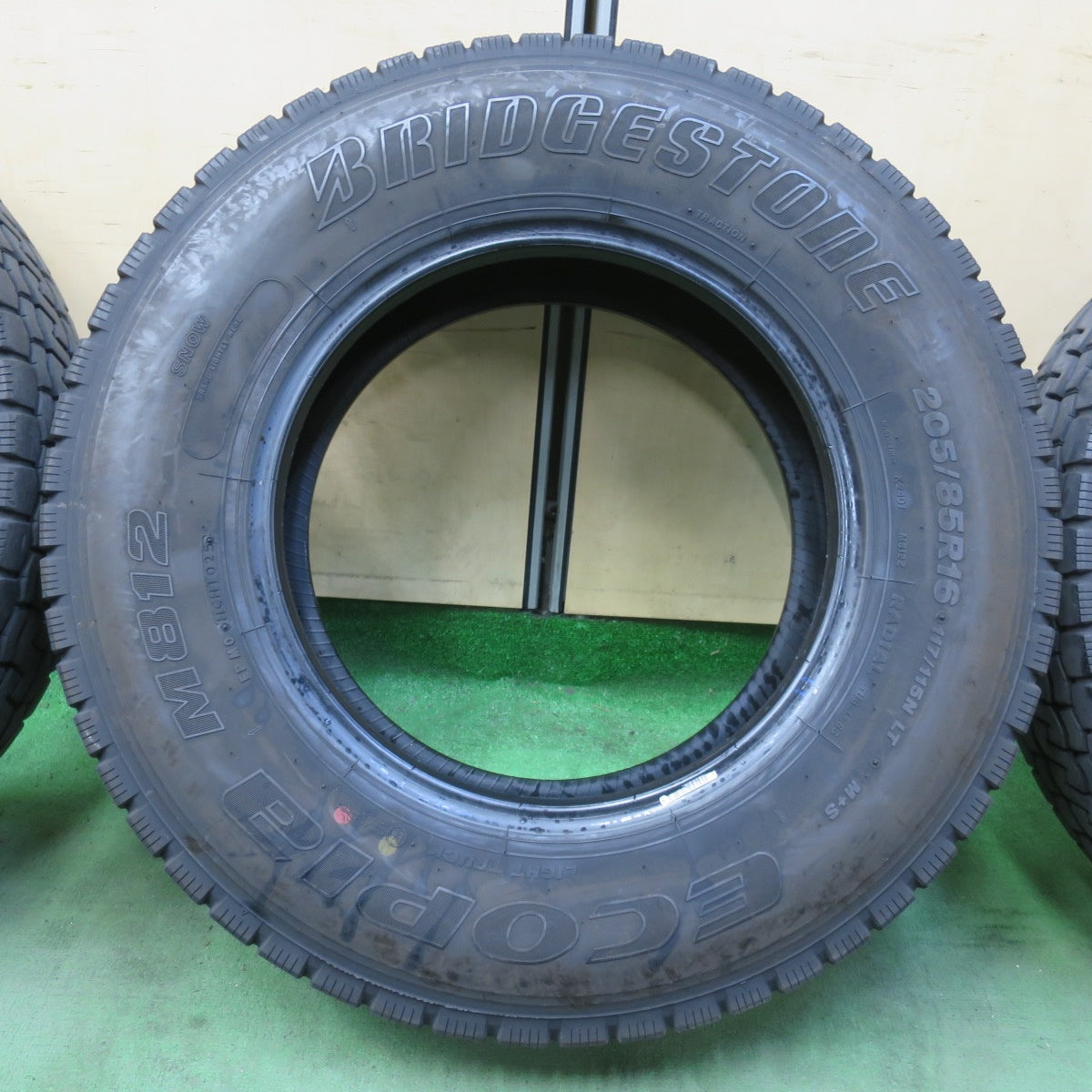 バリ溝！25年！9分！6本★トラック タイヤ 205/85R16 117/115N ブリヂストン エコピア M812 ミックス オールシーズン 16インチ★5101006イスタ