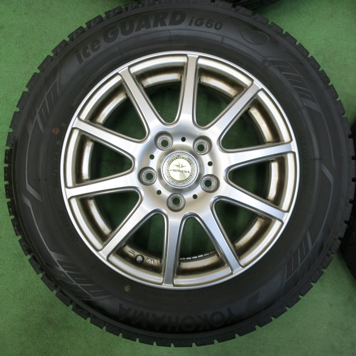[送料無料] バリ溝！22年！9分★スタッドレス 195/65R15 ヨコハマ アイスガード iG60 AIRNOVA エアノヴァ 15インチ PCD114.3/5H★4112703SYス