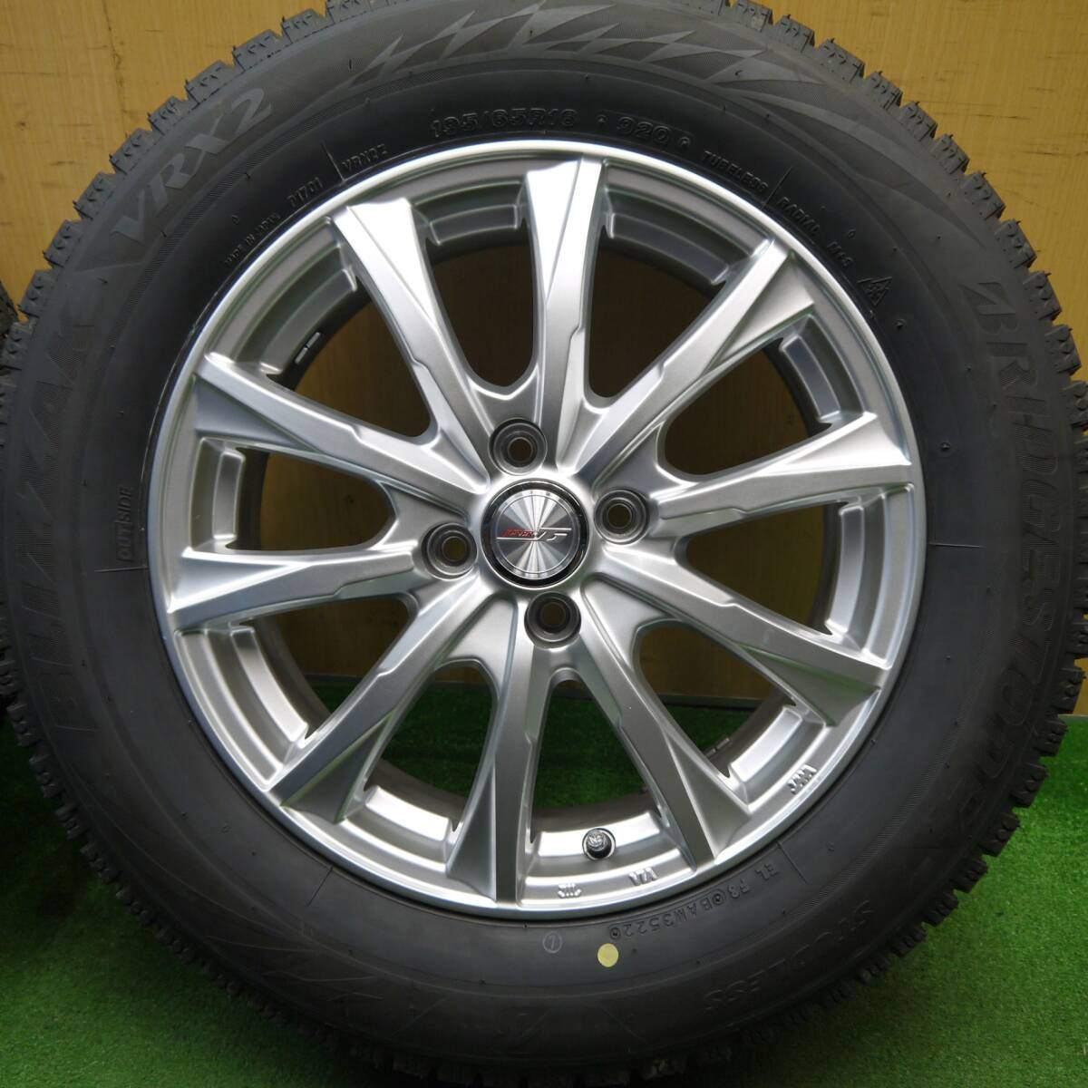 バリ溝！22年！キレイ！ほぼ10分★スタッドレス 195/65R16 ブリヂストン ブリザック VRX2 JOKER ジョーカー 16インチ PCD100/4H★5031206Hス