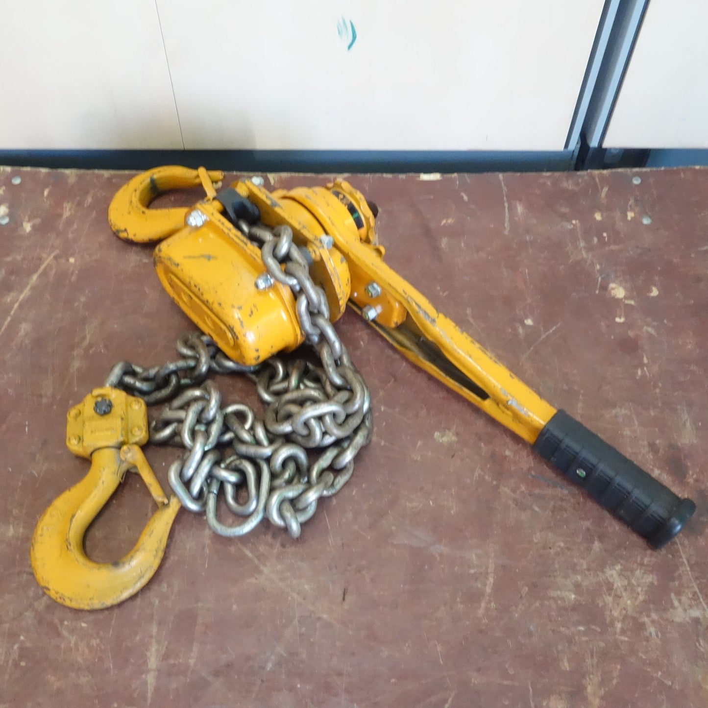 [送料無料] ☆KITO キトー レバーブロック 3.2ton L5A型 LB032 V-10×28mm L5A-834 3.2トン 荷締機 荷締め機 ガッチャ 工具☆