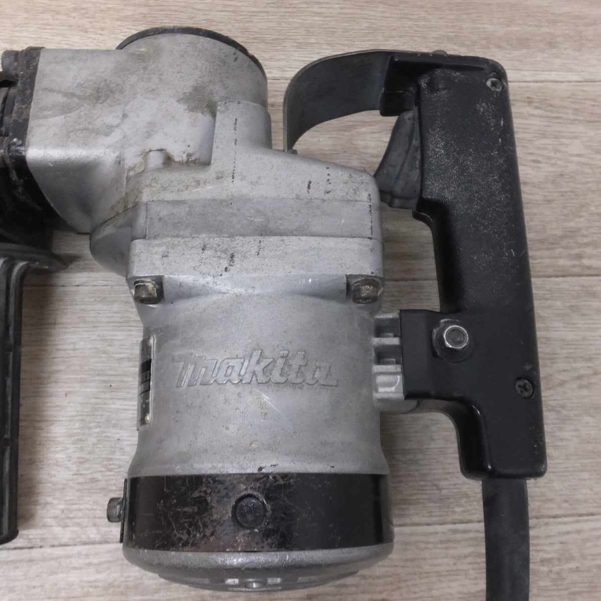 ★マキタ makita 電動ハンマ HM1201　100V 12A 50-60Hz 1130W 2000/min★