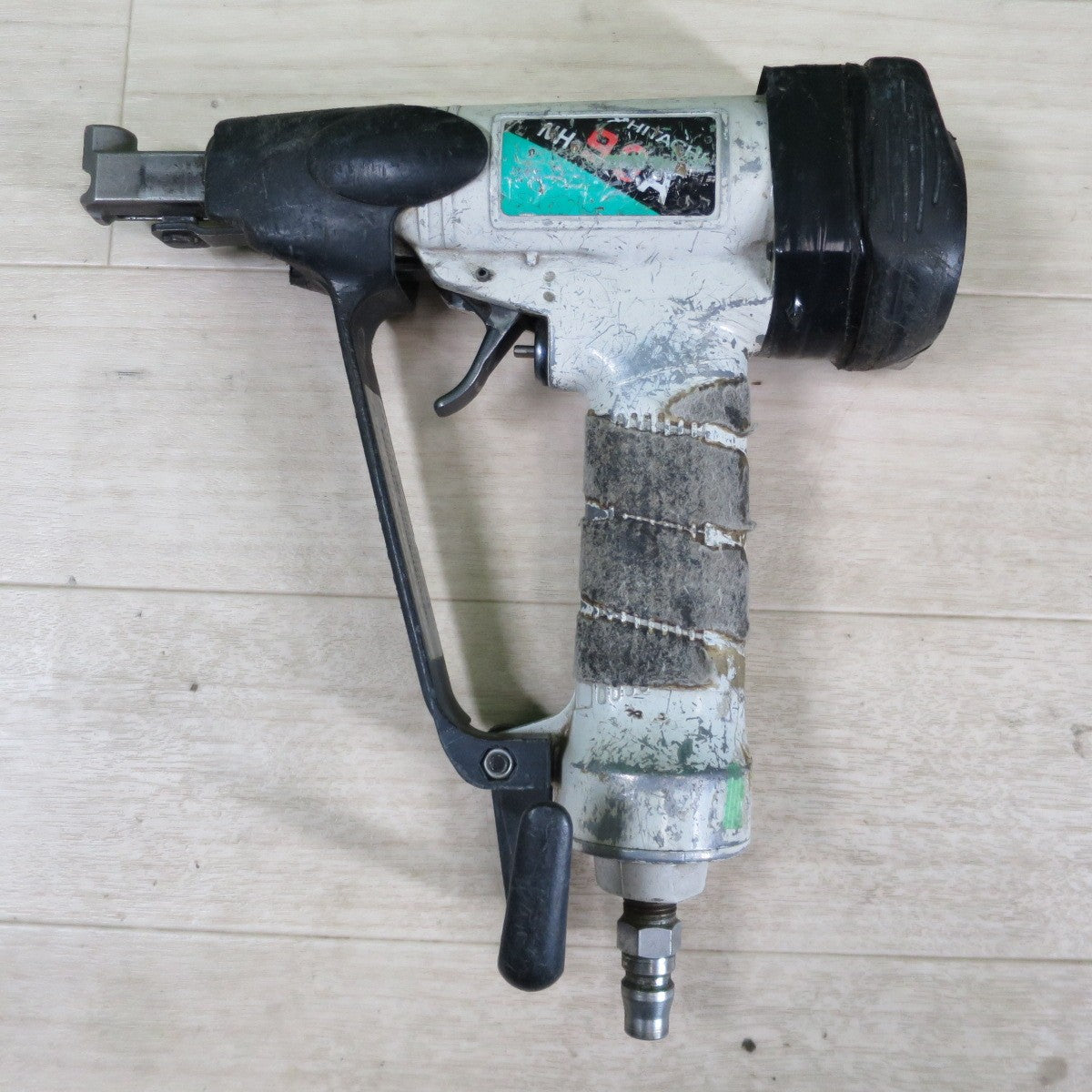 2点セット☆日立 90mm ばら釘打機 NH90A HITACHI エア工具 大工道具 ジャンク☆