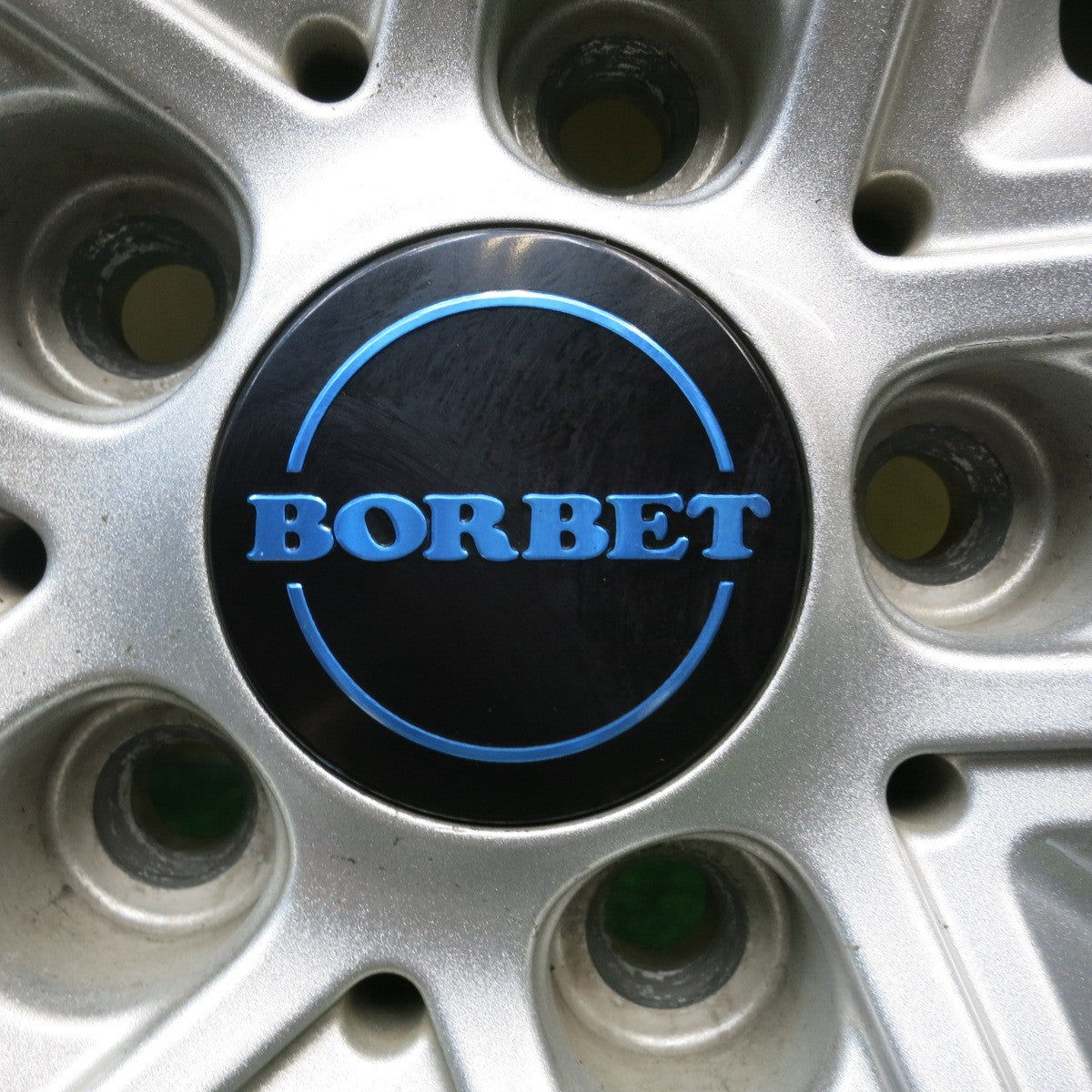バリ溝！22年！キレイ！9.5分★BMW 等 BORBET CMA 205/60R16 スタッドレス ダンロップ ウインターマックス WM02 ボルベット 16インチ PCD120/5H★5072711HAス