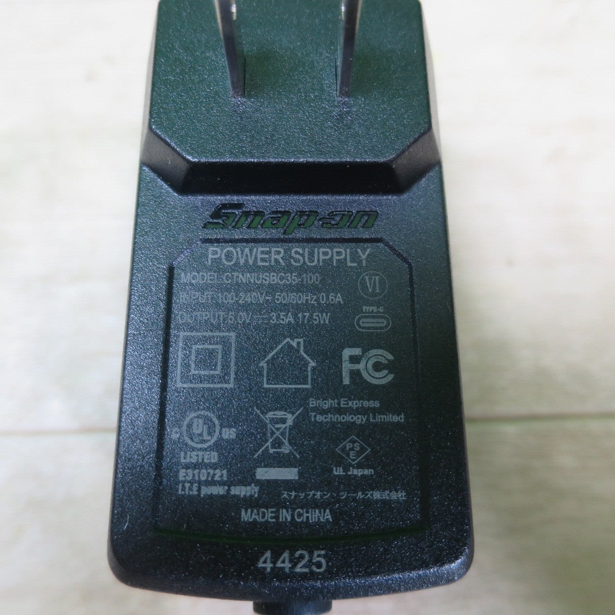 キレイ☆Snap-on スナップオン インパクトレンチ CTNN3040 コードレス 電動 工具 充電器 CTNNUSBC35-100☆