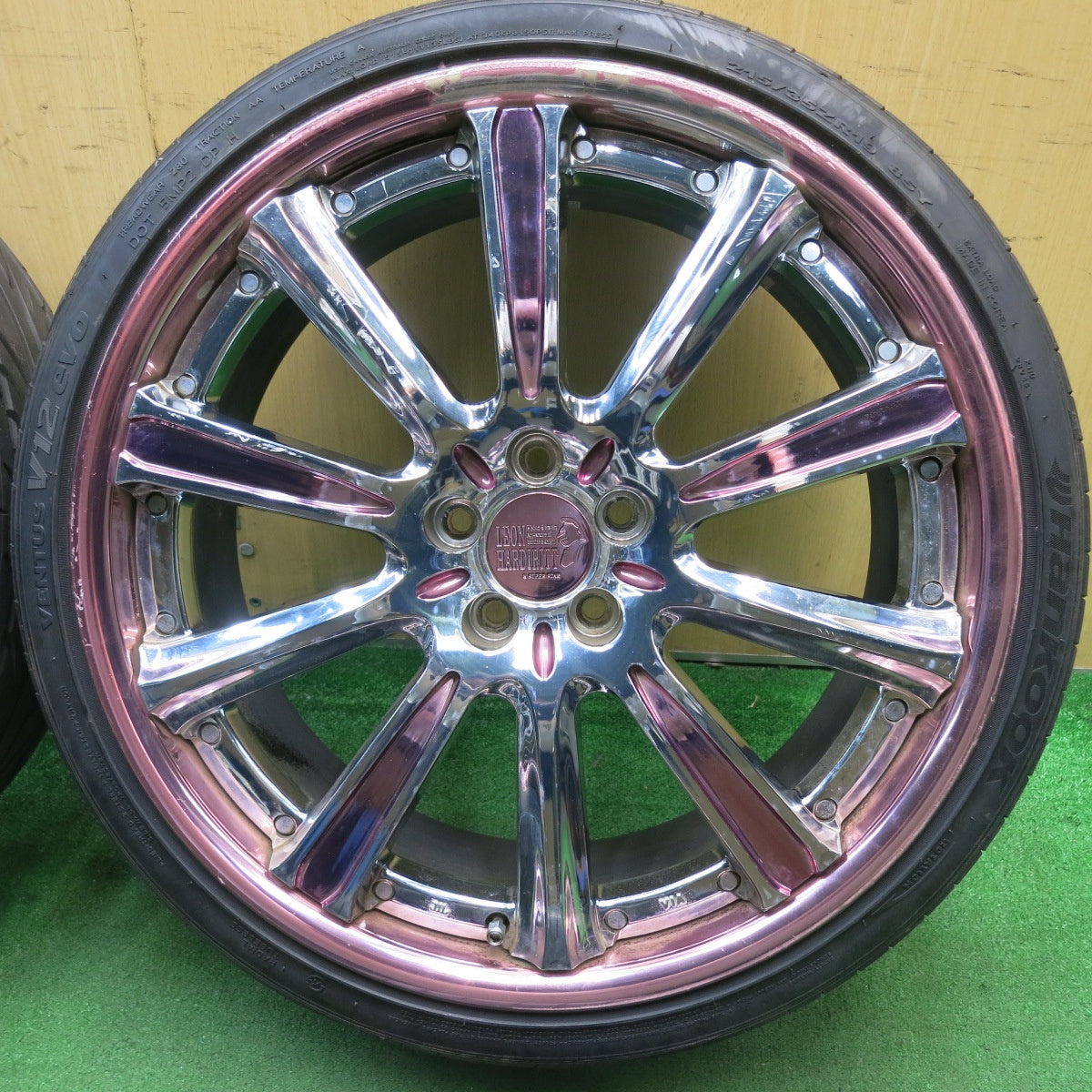 4本価格★プリウス 等 LEON HARDIRITT GRAL 215/35R19  ハンコック ベンタス V12 evo 19インチ レオンハルト グラール PCD100/5H★5051405TNノ