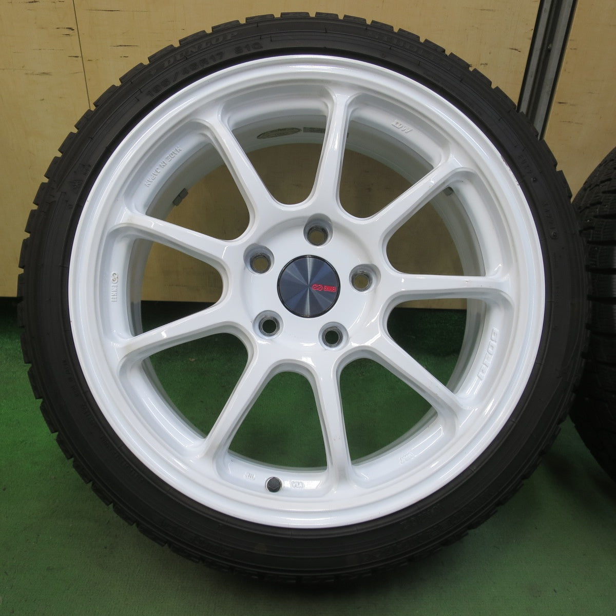 バリ溝！9分★スタッドレス ENKEI PF09 195/45R17 ダンロップ ウインターマックス WM02 エンケイ 17インチ PCD114.3/5H★6040908イス