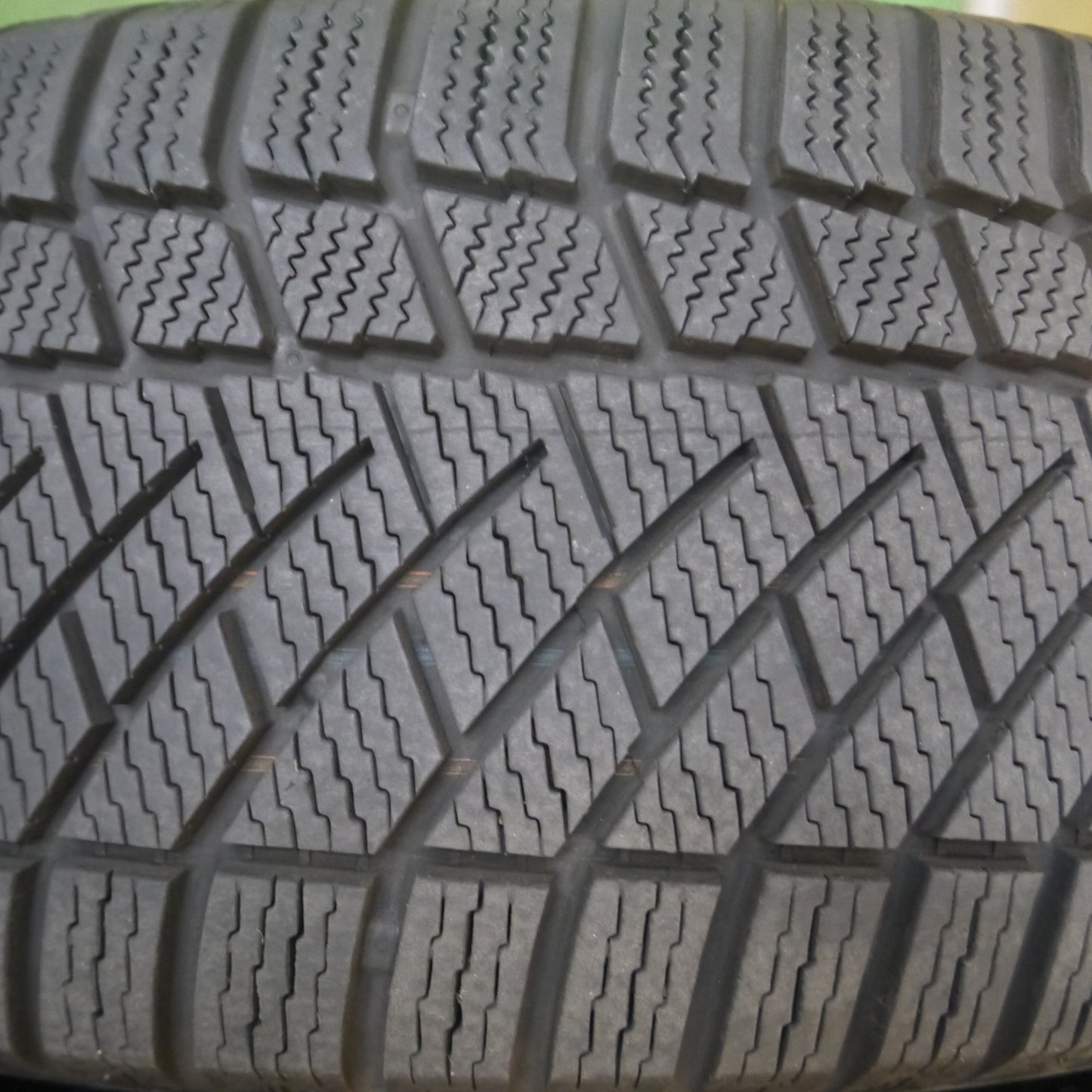 *送料無料* バリ溝！9.5分★トヨタ 80系 ノア ヴォクシー 純正 205/60R16 スタッドレス コンチネンタル コンチバイキングコンタクト6 PCD114.3/5H★4062801Hス
