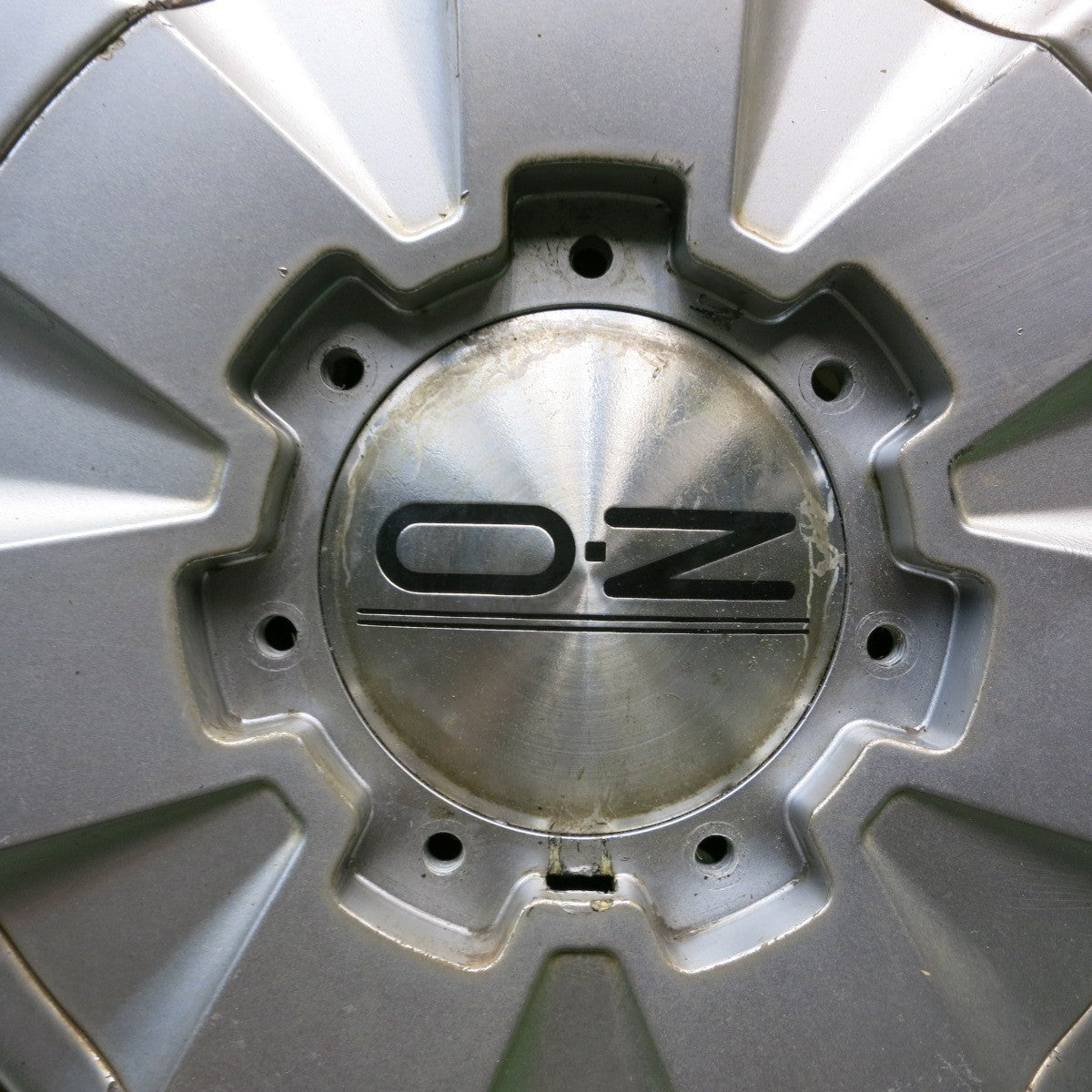 4本価格★O・Z TITAN 215/55R17 ヨコハマ エコス ES31 17インチ OZ チタン PCD 108 114.3/5H マルチ★5071303HAノ