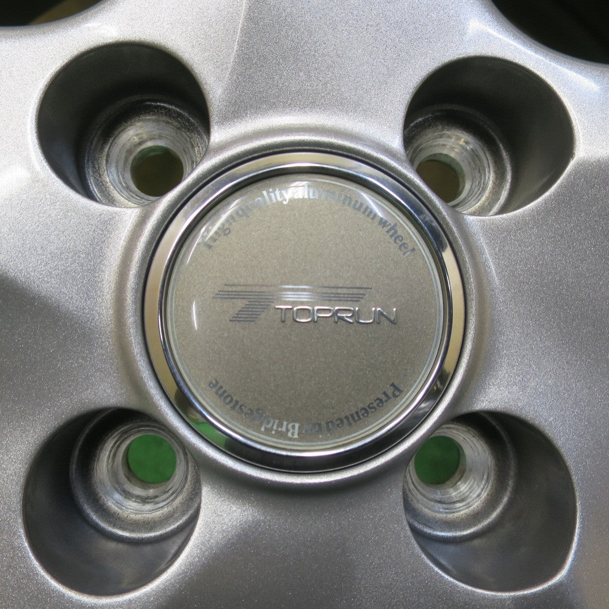 キレイ★スタッドレス 185/65R15 ブリヂストン ブリザック VRX2 TOPRUN トップラン 15インチ PCD100/4H★5090903イス