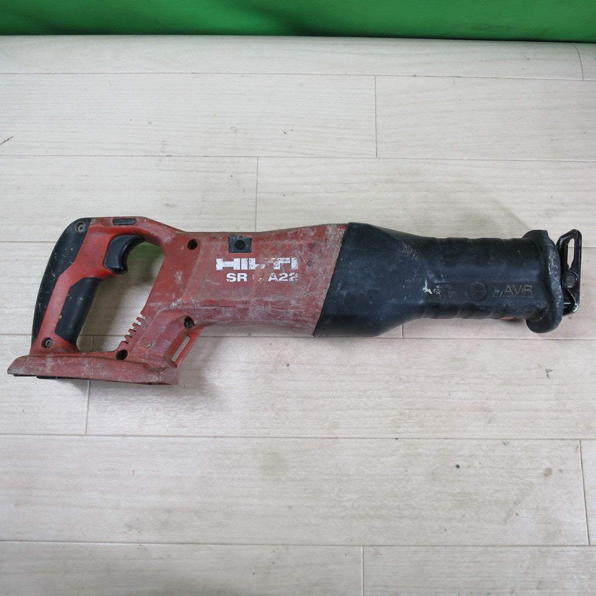 [送料無料] ☆HILTI ヒルティ 充電式 レシプロソー SR 6-A22 電動 工具 切断機 セーバーソー セーバソー ②☆