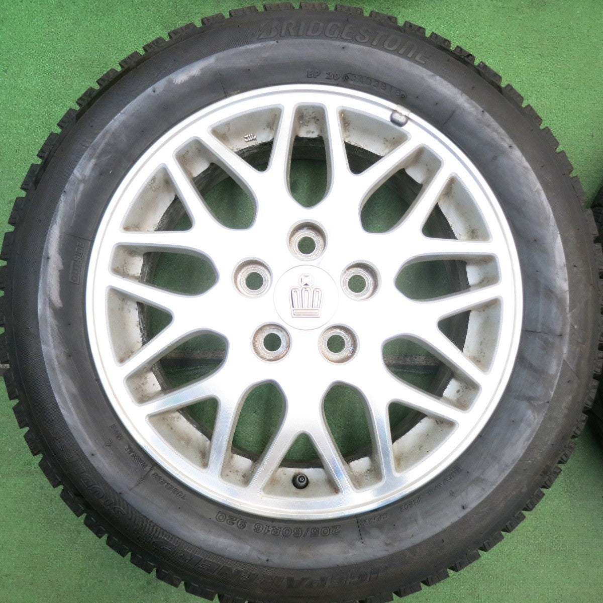 バリ溝！9.5分以上◎トヨタ 170系 クラウン アスリート 純正 205/60R16 スタッドレス ブリヂストン アイスパートナー2 16インチ PCD114.3/5H◎6071904HAス