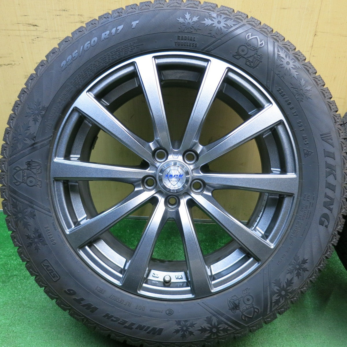 バリ溝！キレイ！8.5分★フォレスター 等 225/60R17 スタッドレス バイキング WINTECH WT6 SUV ZACK JP-110 MONZA ザック モンツァ 17インチ PCD100/5H★6032908HAス