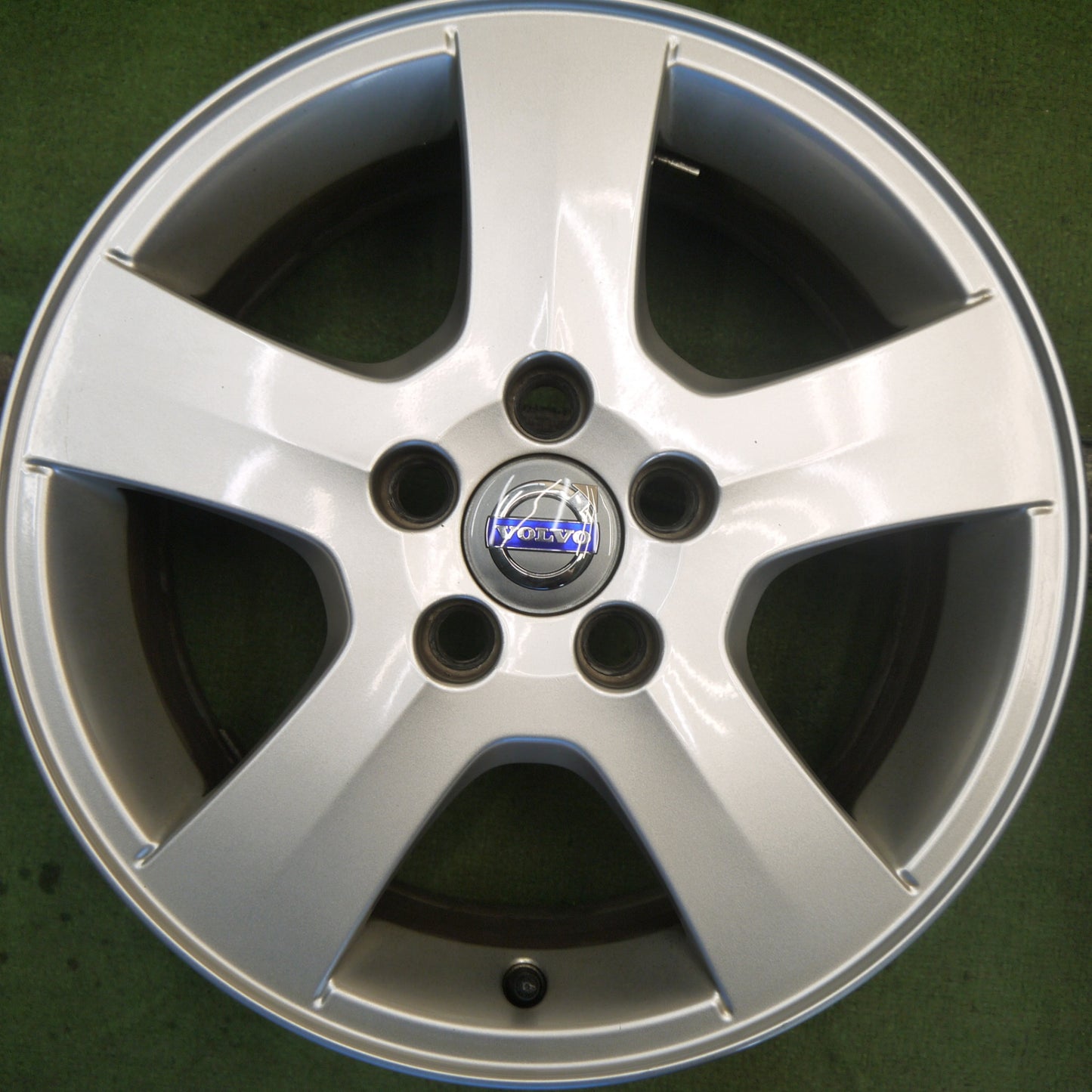 キレイ◎ボルボ V50 純正 ホイール 16インチ 16×6.5J VOLVO PCD108/5H◎6081805Hホ